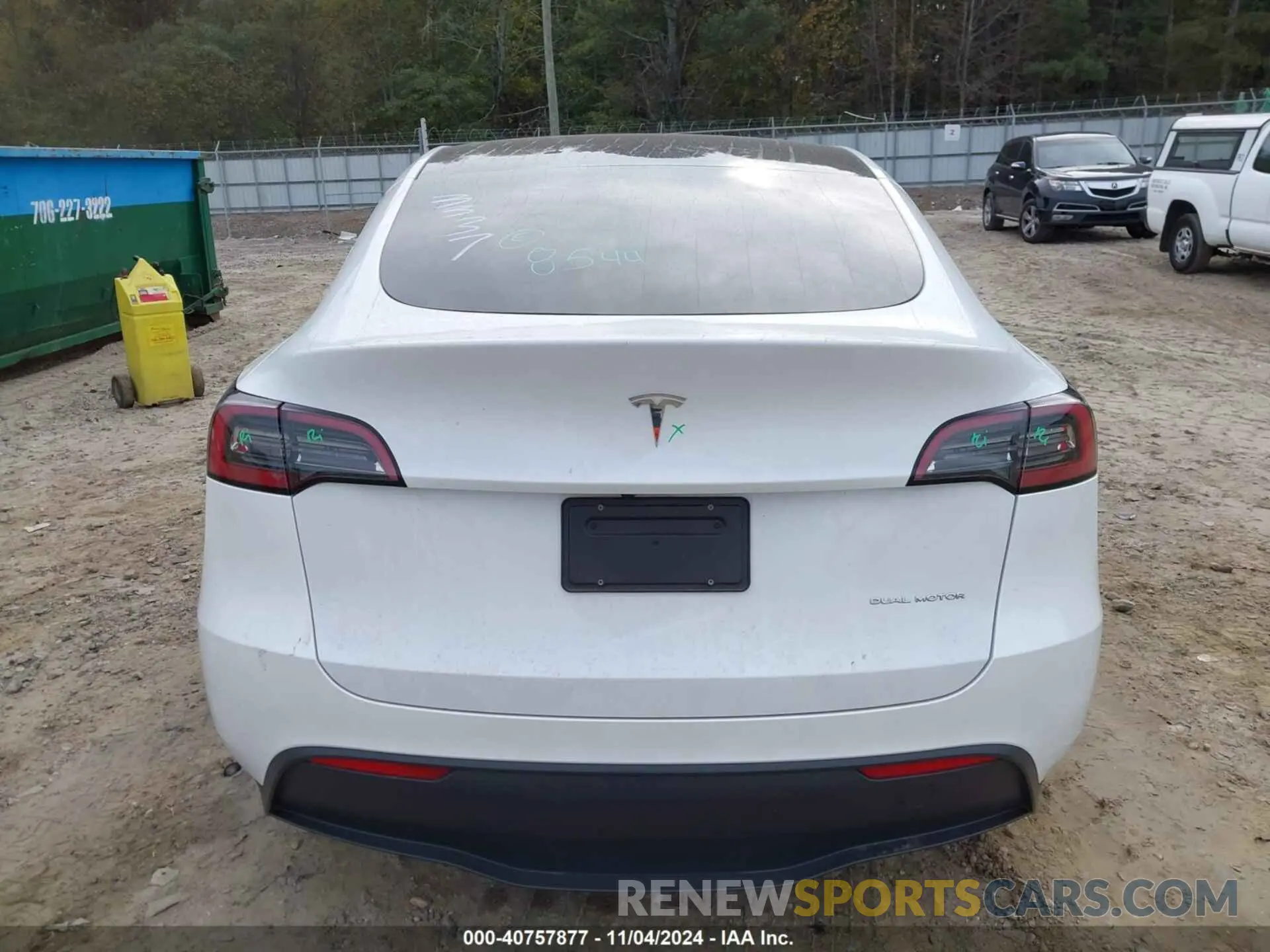 17 Фотография поврежденного автомобиля 7SAYGDEE5PF753337 TESLA MODEL Y 2023