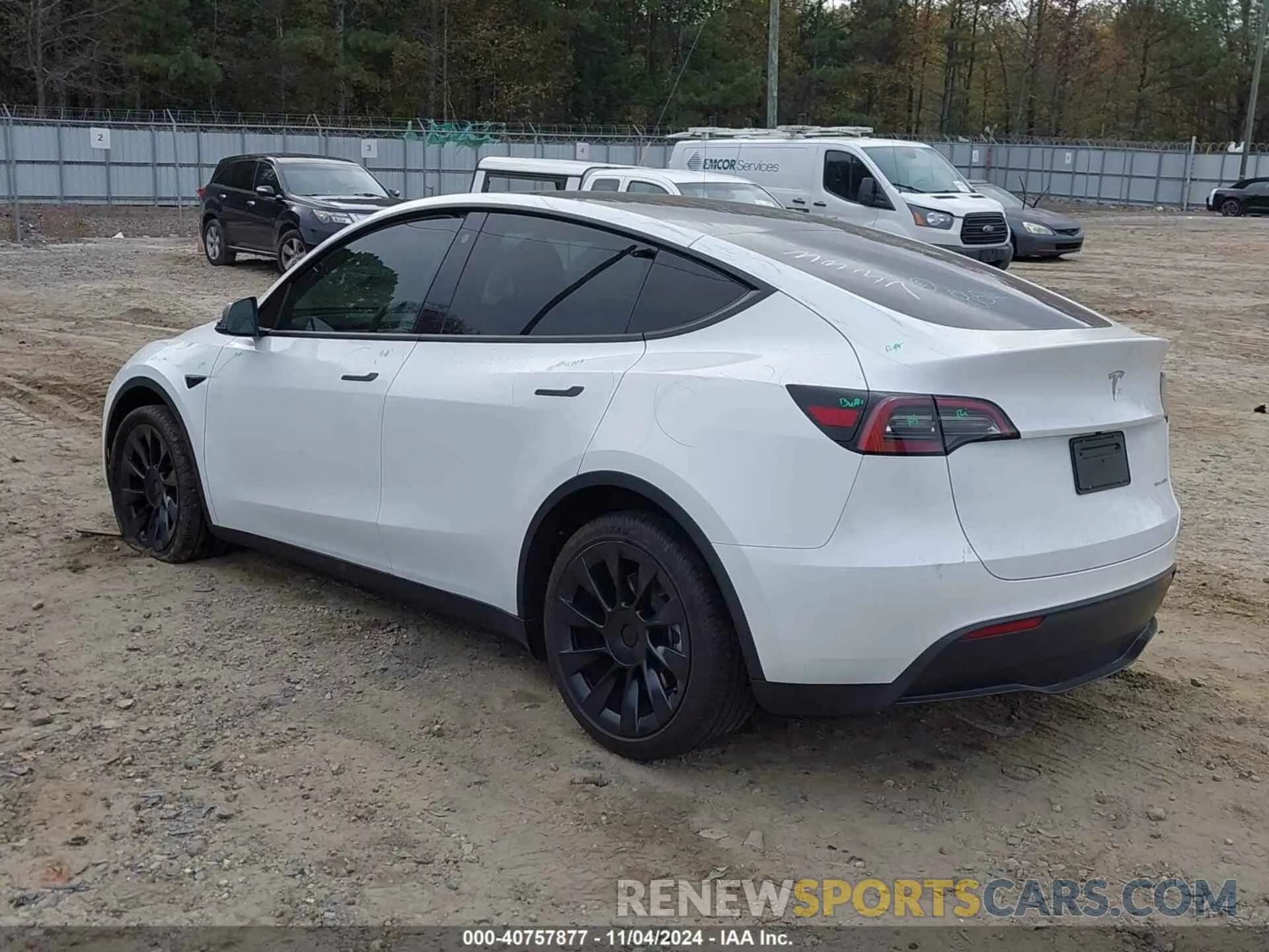 3 Фотография поврежденного автомобиля 7SAYGDEE5PF753337 TESLA MODEL Y 2023