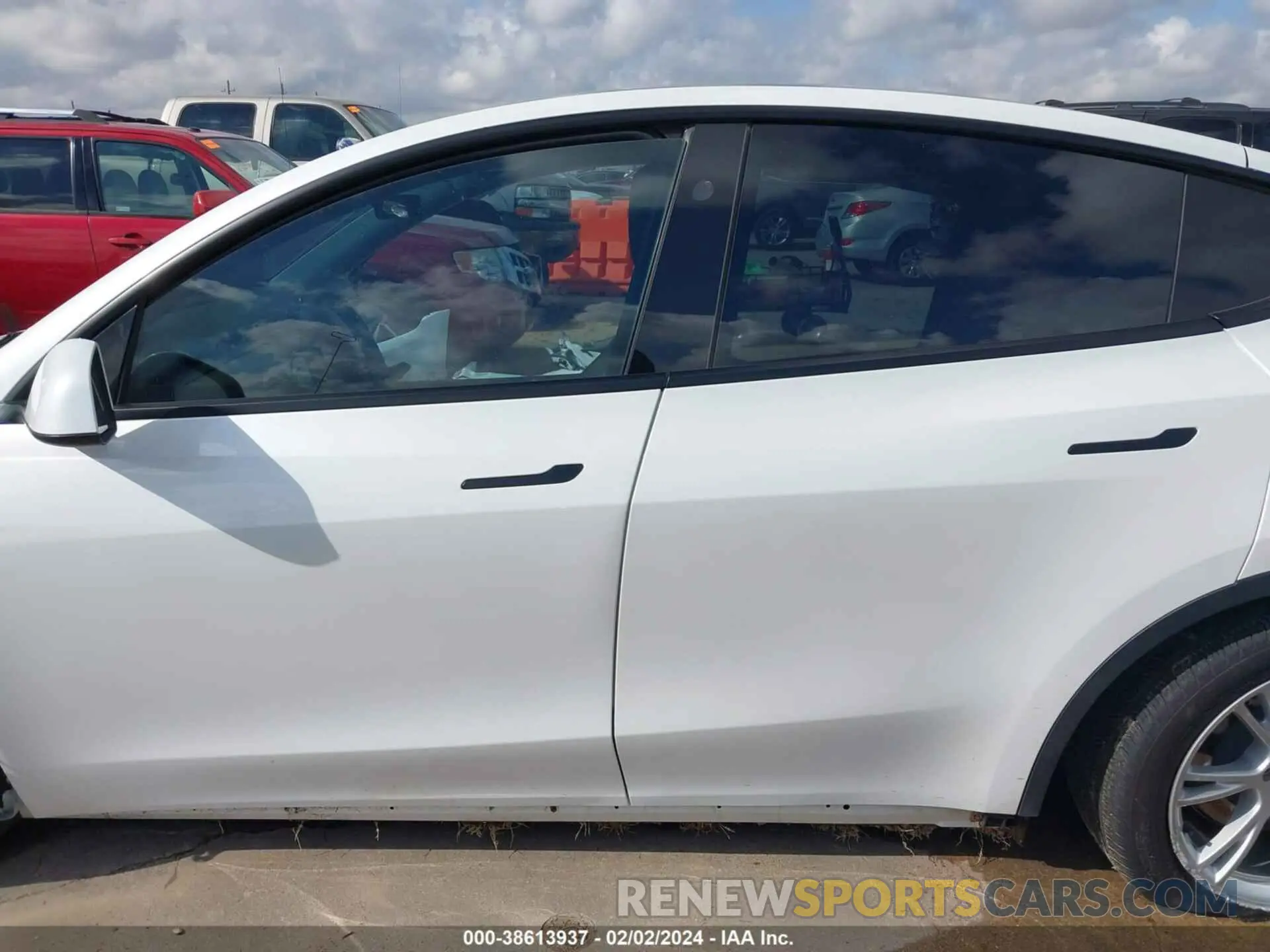 14 Фотография поврежденного автомобиля 7SAYGDEE5PF808417 TESLA MODEL Y 2023