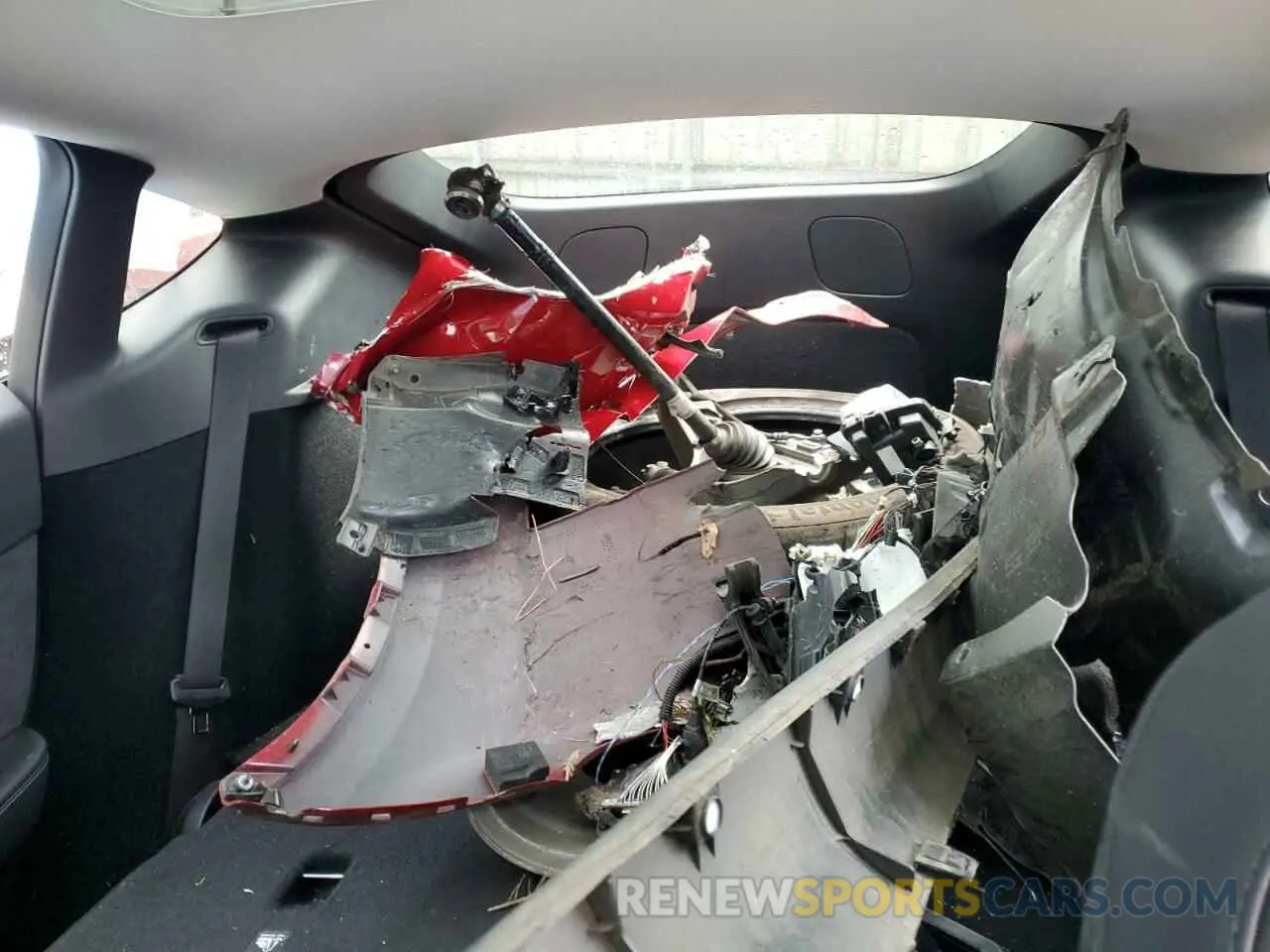 10 Photograph of a damaged car 7SAYGDEE5PF809146 TESLA MODEL Y 2023