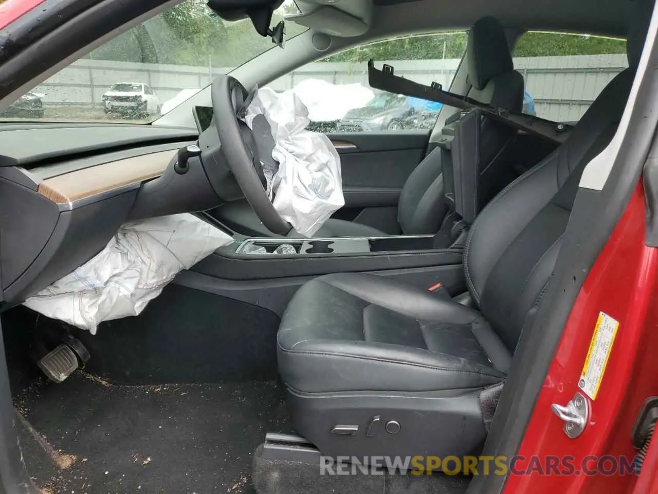 7 Photograph of a damaged car 7SAYGDEE5PF809146 TESLA MODEL Y 2023