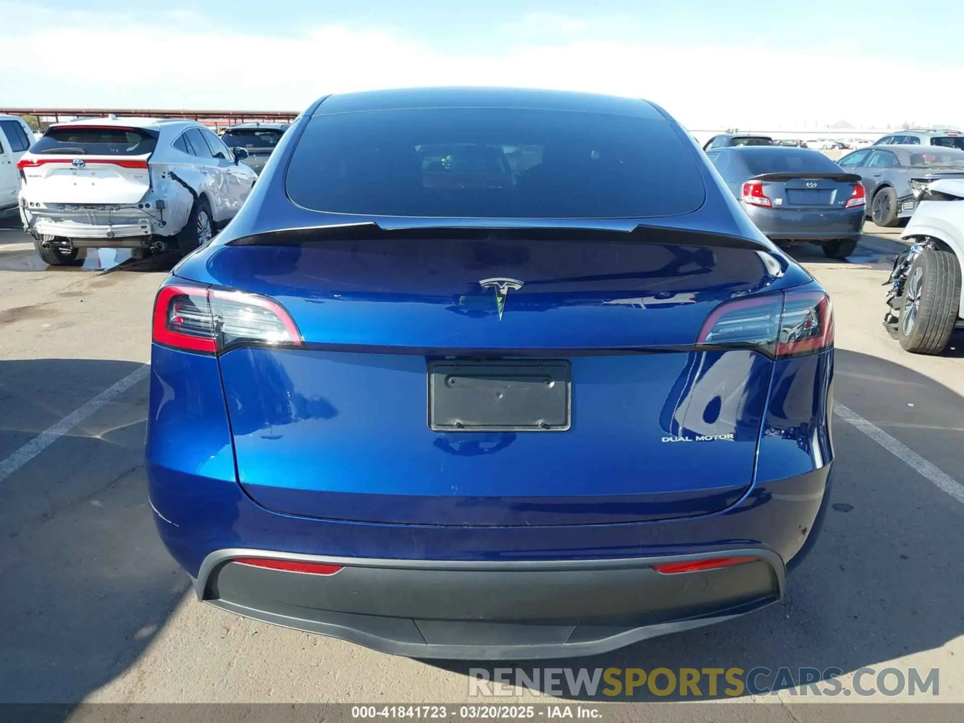 16 Фотография поврежденного автомобиля 7SAYGDEE5PF897583 TESLA MODEL Y 2023