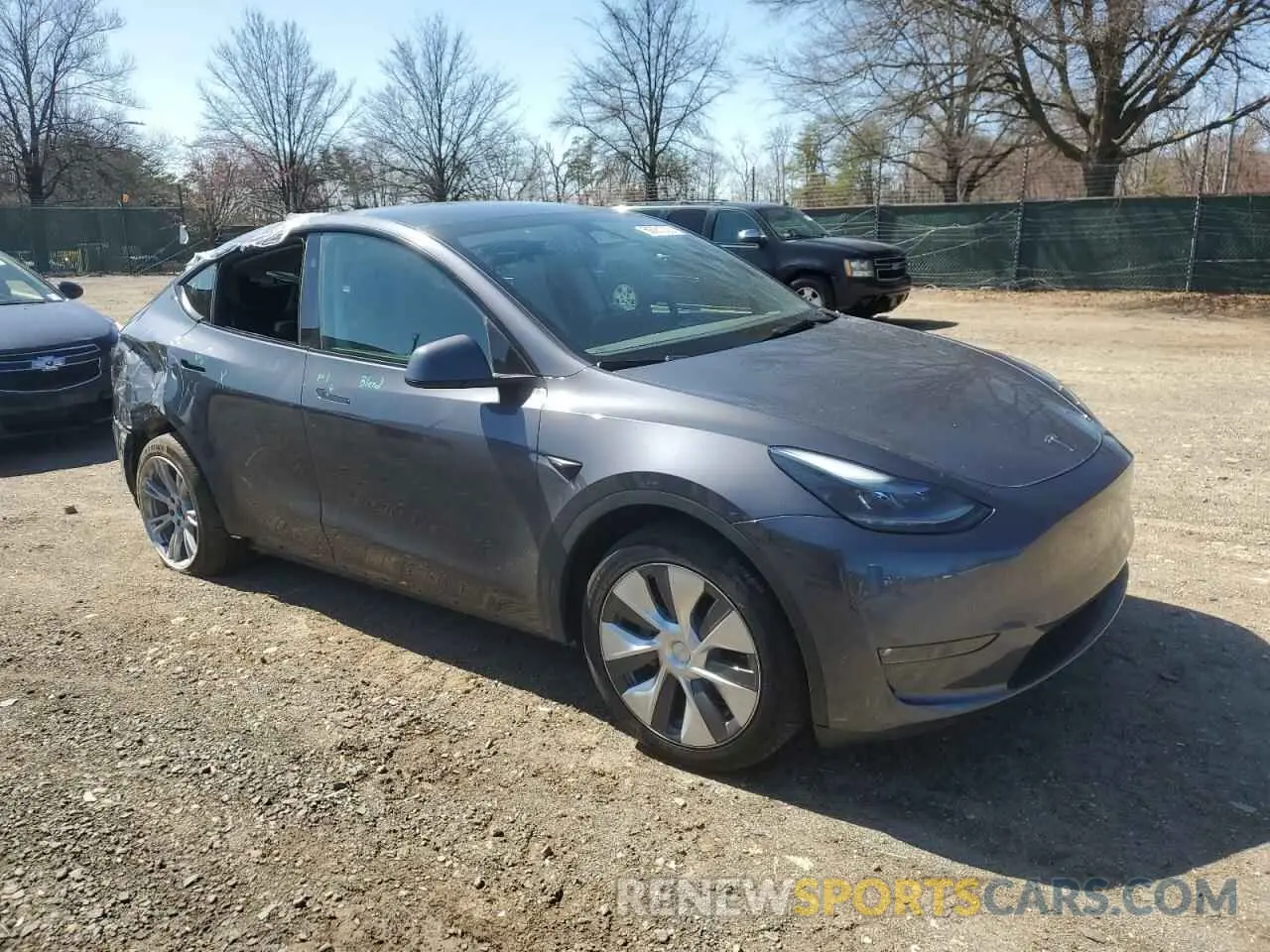 4 Photograph of a damaged car 7SAYGDEE5PF909201 TESLA MODEL Y 2023