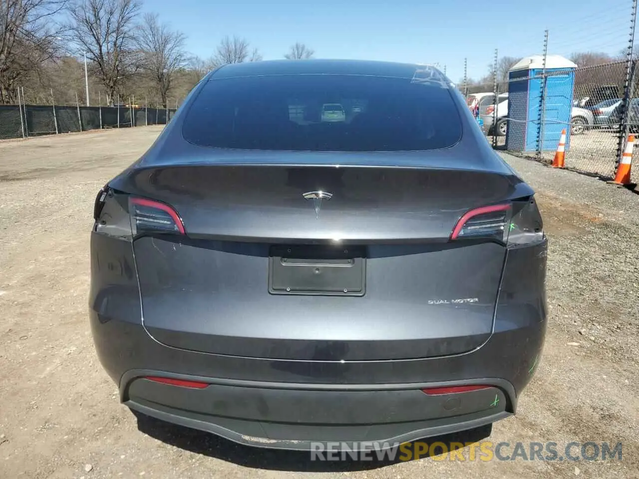 6 Photograph of a damaged car 7SAYGDEE5PF909201 TESLA MODEL Y 2023