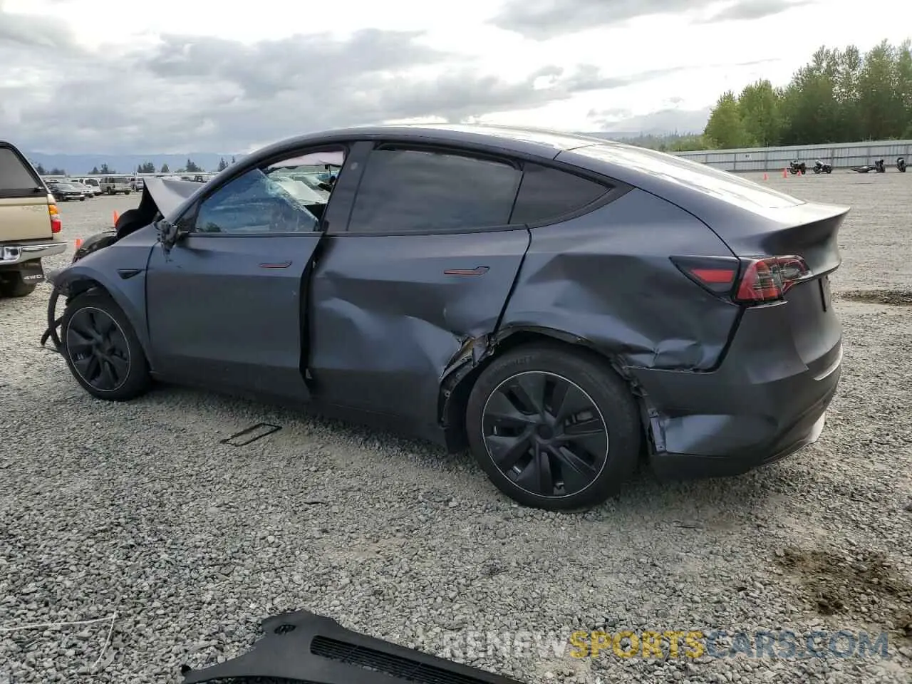 2 Фотография поврежденного автомобиля 7SAYGDEE5PF921915 TESLA MODEL Y 2023