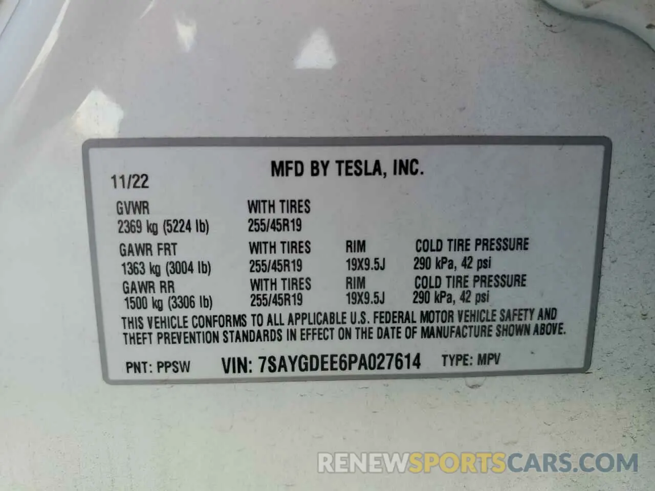 13 Photograph of a damaged car 7SAYGDEE6PA027614 TESLA MODEL Y 2023