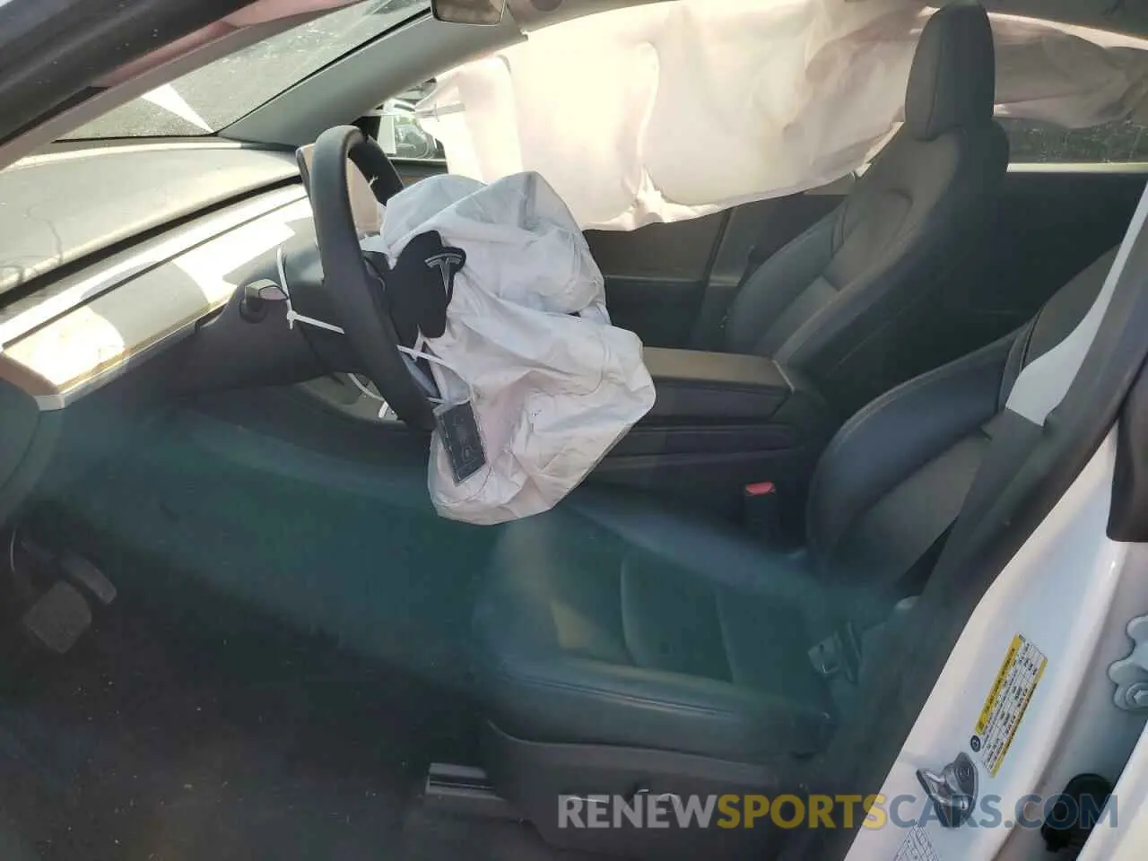 7 Фотография поврежденного автомобиля 7SAYGDEE6PA053274 TESLA MODEL Y 2023
