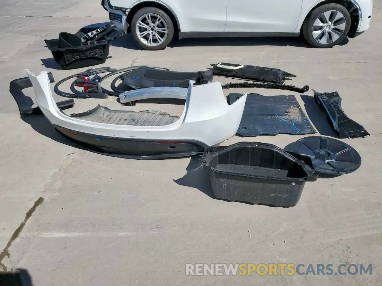 15 Фотография поврежденного автомобиля 7SAYGDEE6PA078787 TESLA MODEL Y 2023