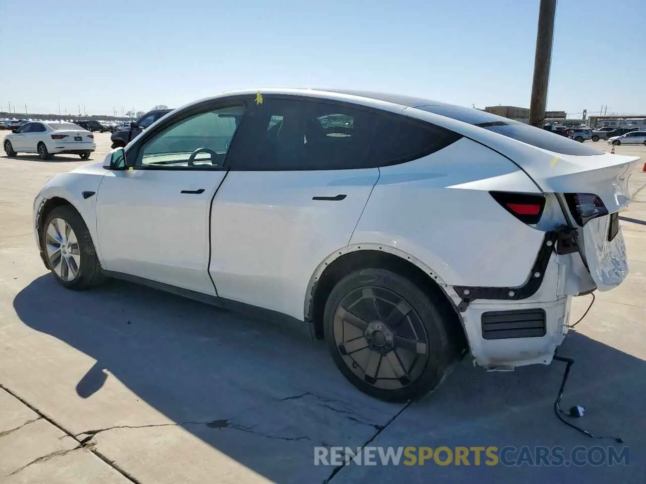 2 Фотография поврежденного автомобиля 7SAYGDEE6PA078787 TESLA MODEL Y 2023