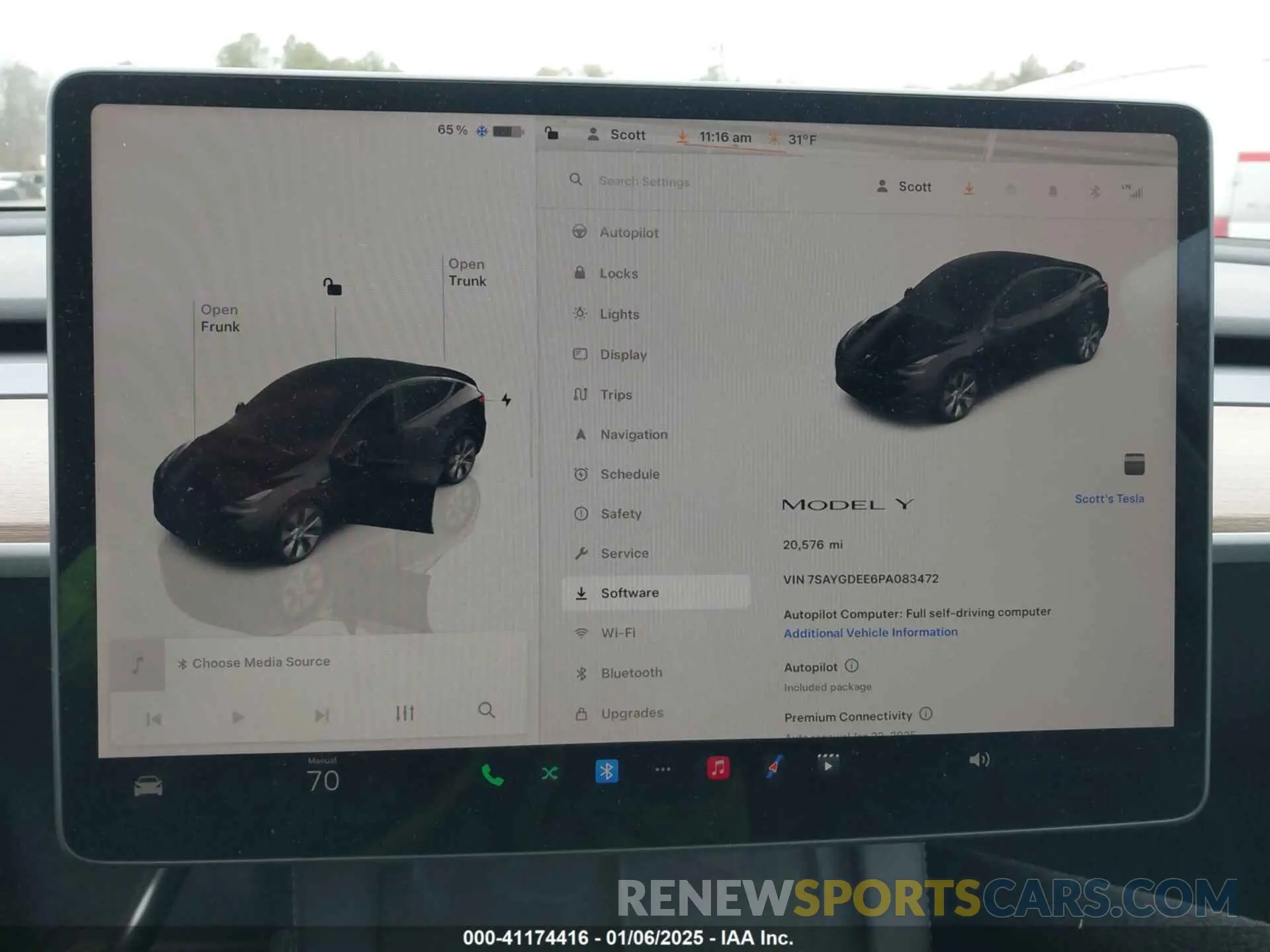 19 Photograph of a damaged car 7SAYGDEE6PA083472 TESLA MODEL Y 2023