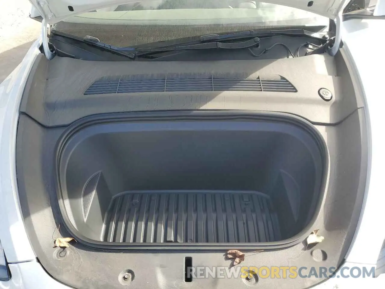 12 Photograph of a damaged car 7SAYGDEE6PA086727 TESLA MODEL Y 2023