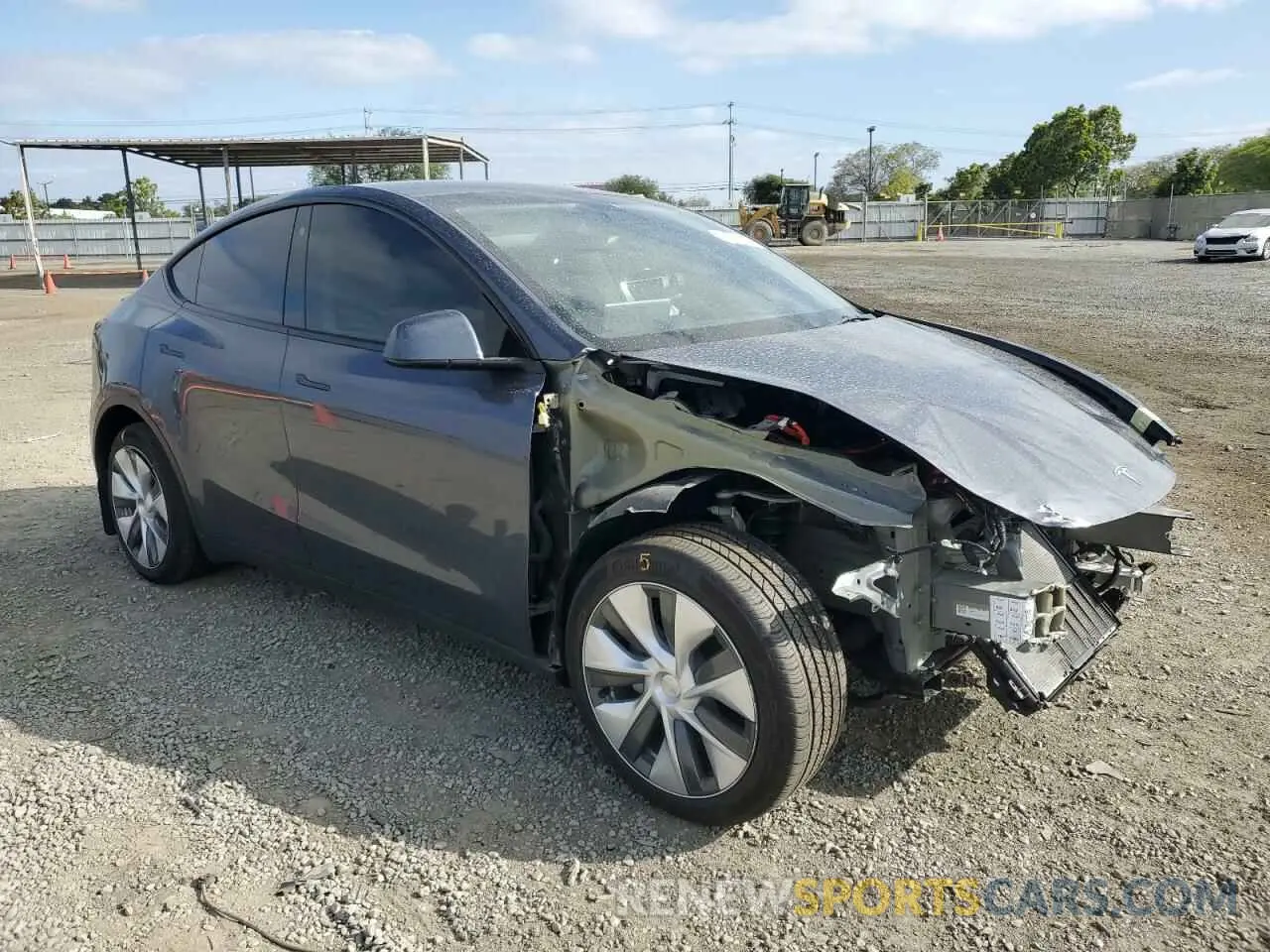 4 Фотография поврежденного автомобиля 7SAYGDEE6PA115885 TESLA MODEL Y 2023