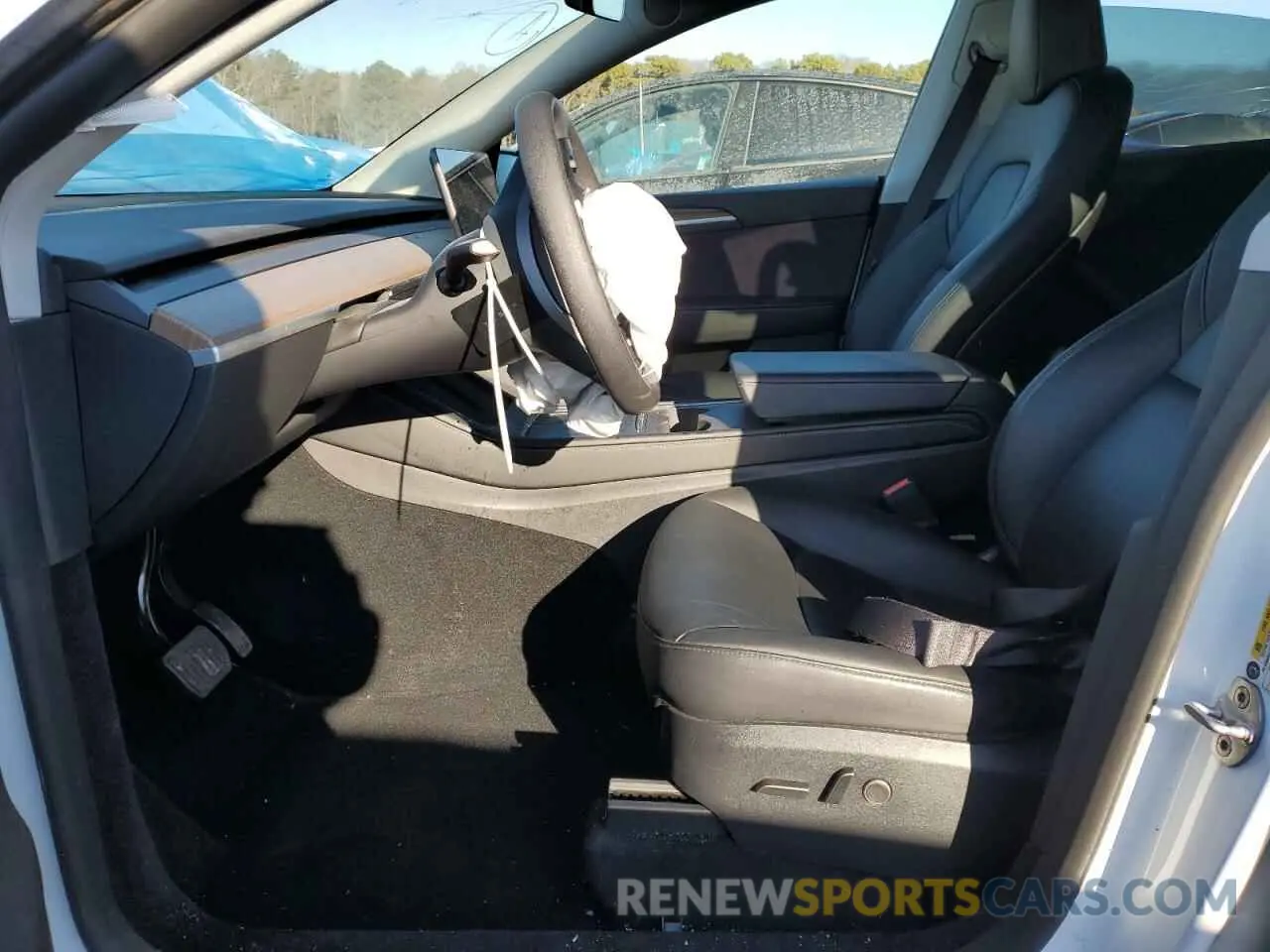 7 Photograph of a damaged car 7SAYGDEE6PA125140 TESLA MODEL Y 2023