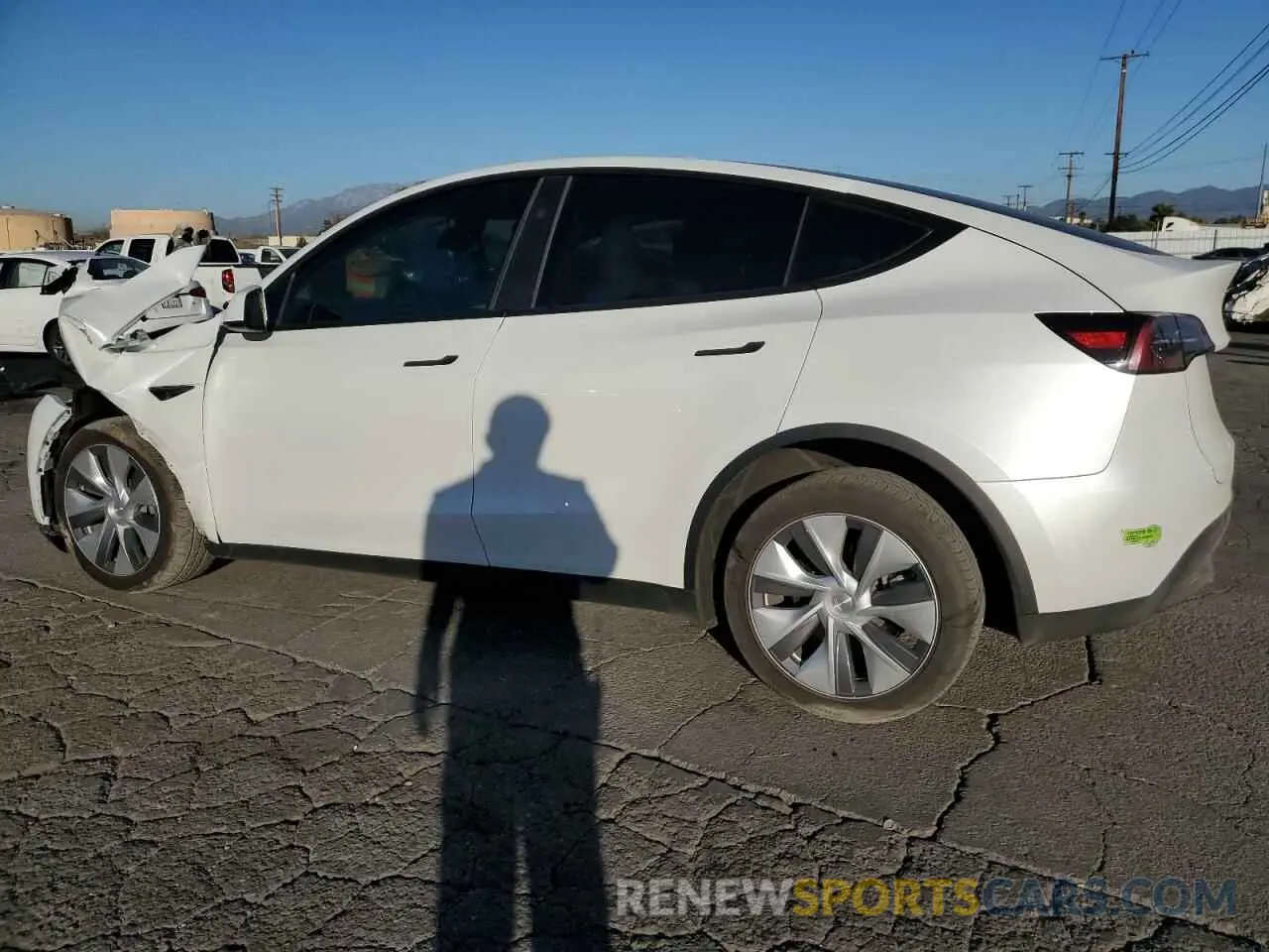 2 Фотография поврежденного автомобиля 7SAYGDEE6PA155383 TESLA MODEL Y 2023