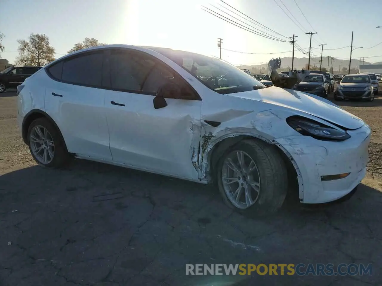 4 Фотография поврежденного автомобиля 7SAYGDEE6PA155383 TESLA MODEL Y 2023