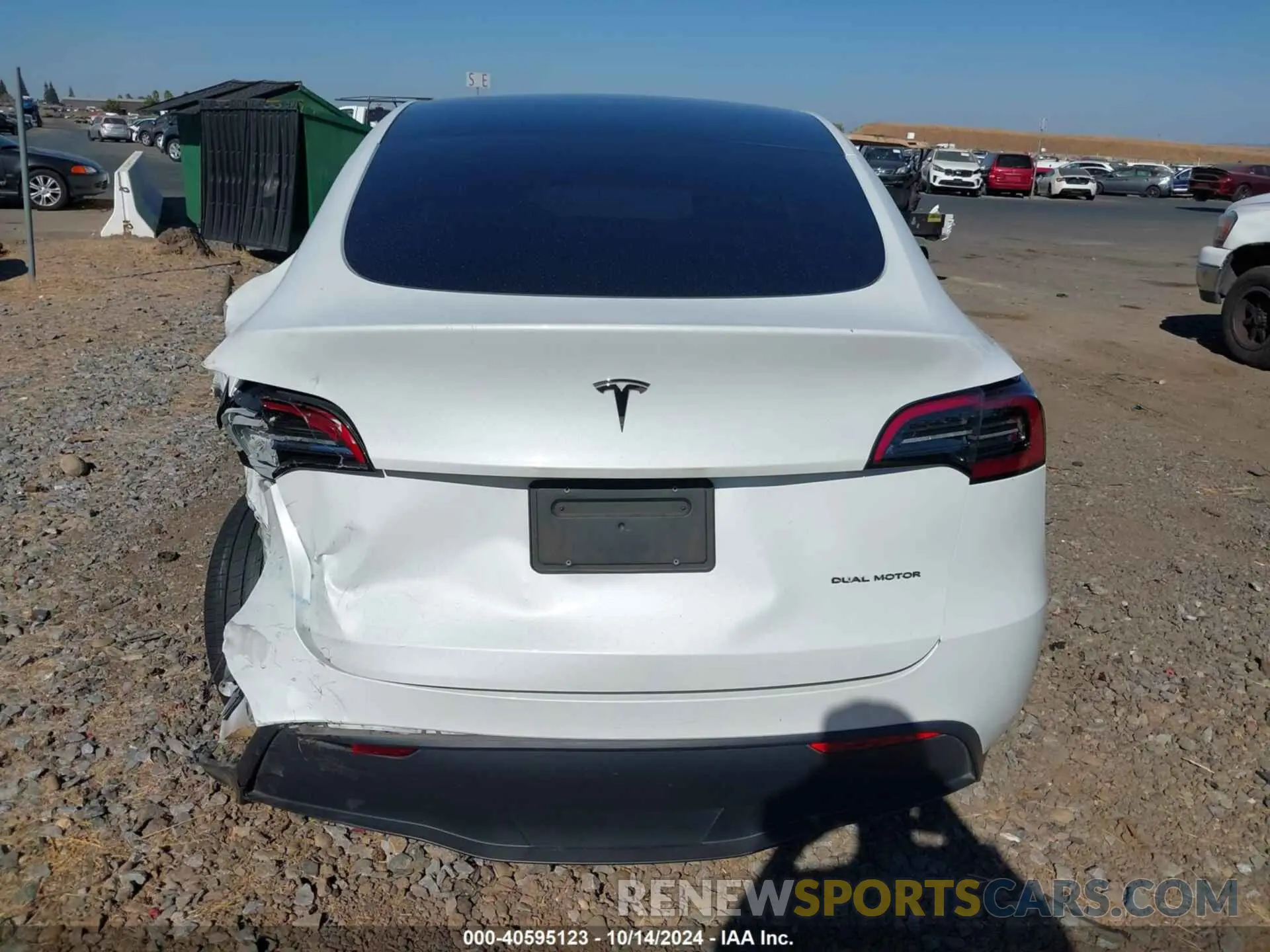 15 Фотография поврежденного автомобиля 7SAYGDEE6PF588608 TESLA MODEL Y 2023