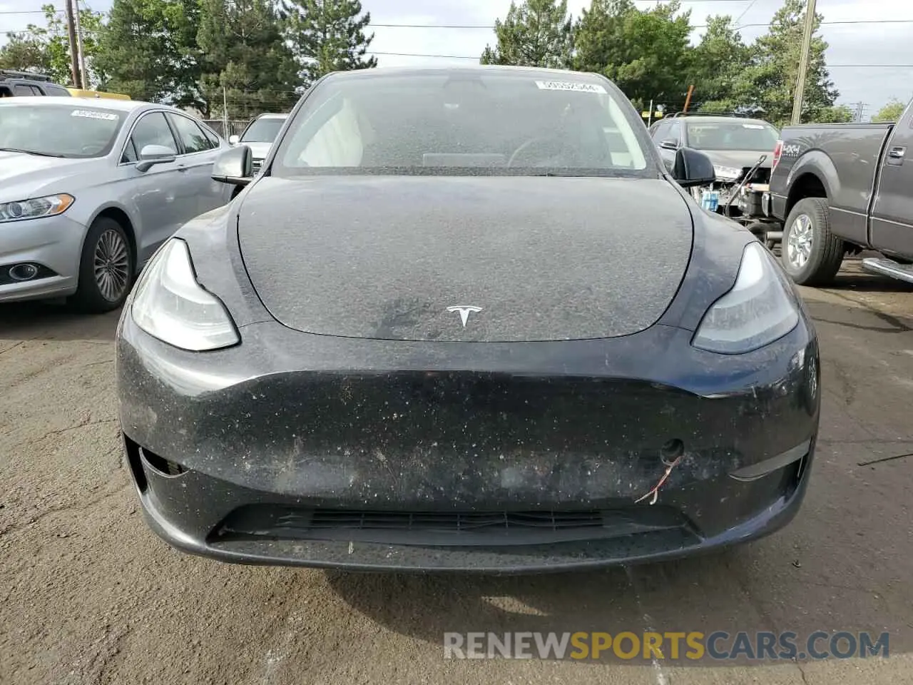 5 Photograph of a damaged car 7SAYGDEE6PF622725 TESLA MODEL Y 2023