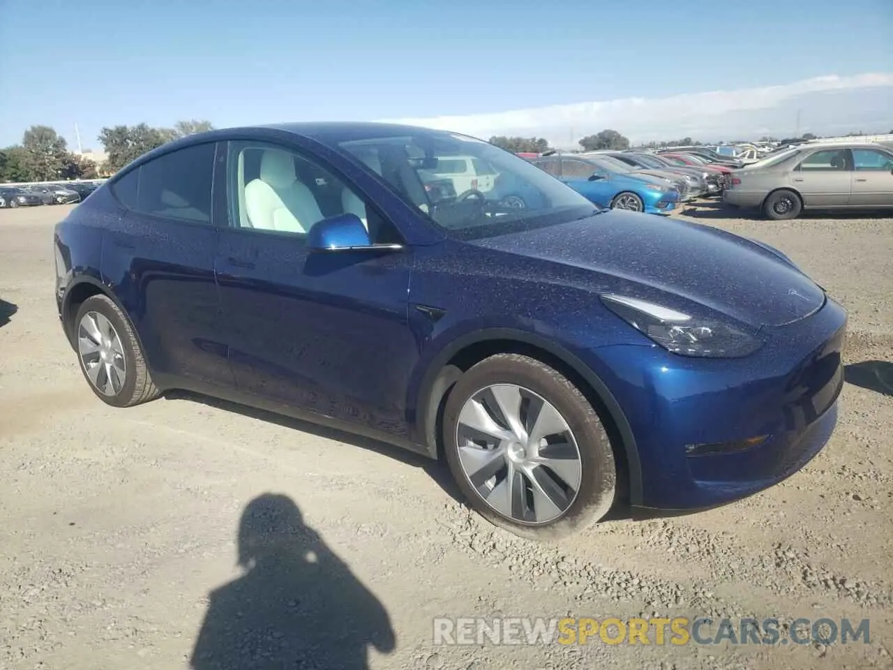 4 Photograph of a damaged car 7SAYGDEE6PF672119 TESLA MODEL Y 2023