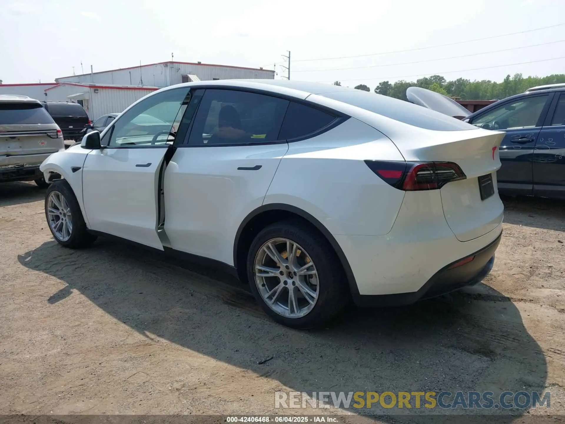 3 Photograph of a damaged car 7SAYGDEE6PF684013 TESLA MODEL Y 2023