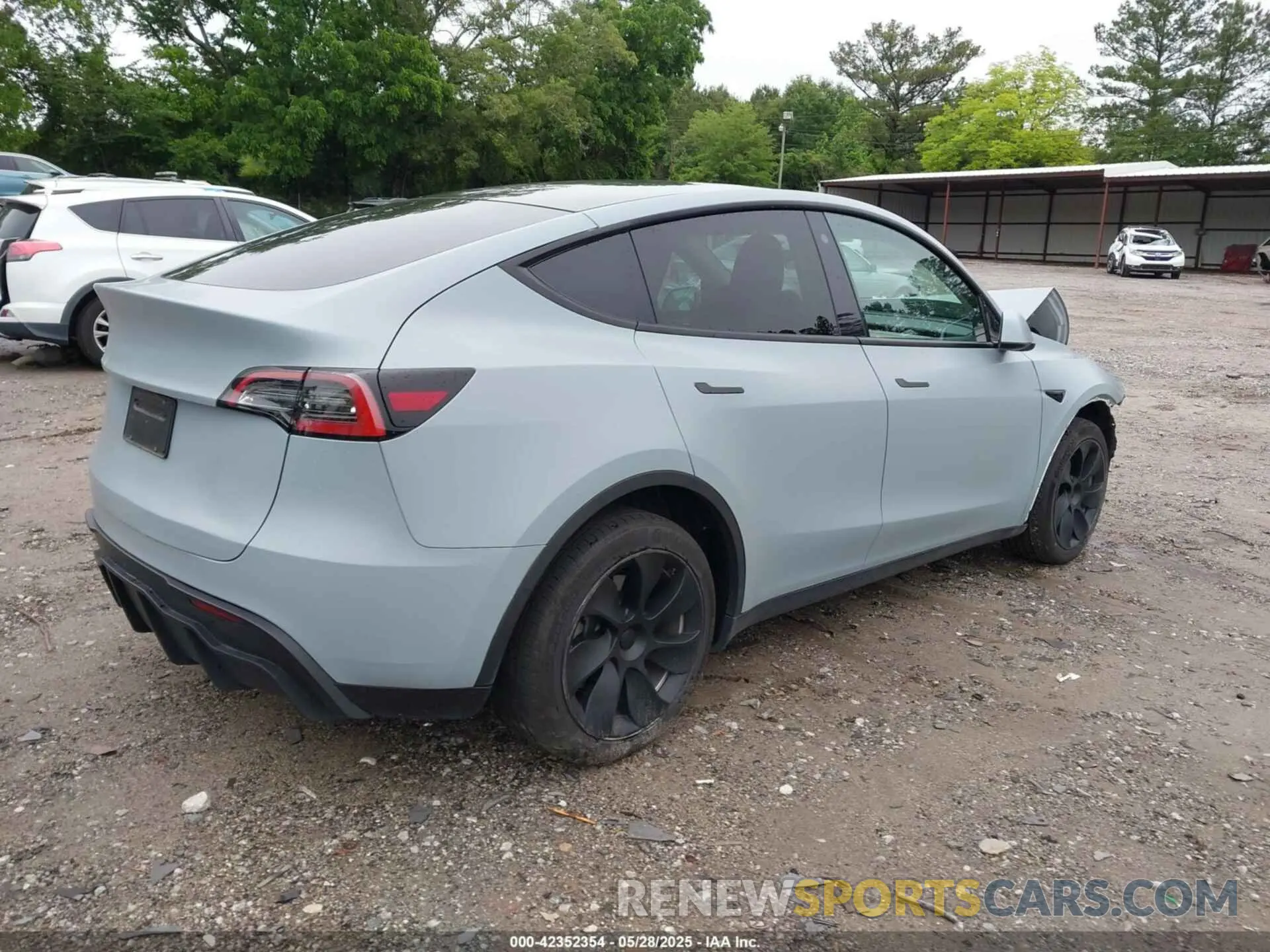 4 Фотография поврежденного автомобиля 7SAYGDEE6PF685422 TESLA MODEL Y 2023