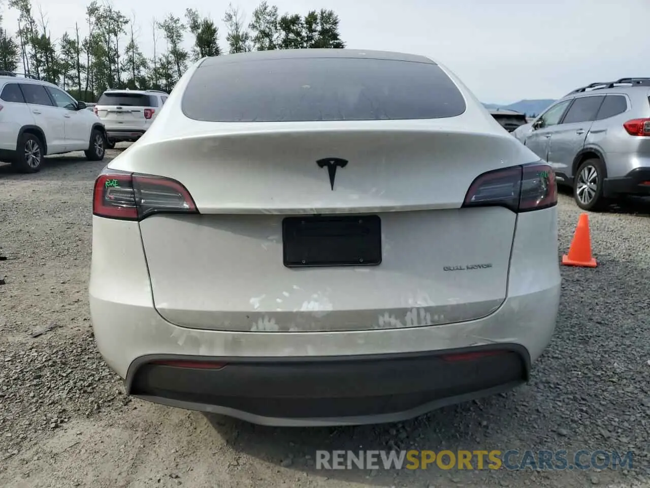 6 Фотография поврежденного автомобиля 7SAYGDEE6PF692970 TESLA MODEL Y 2023