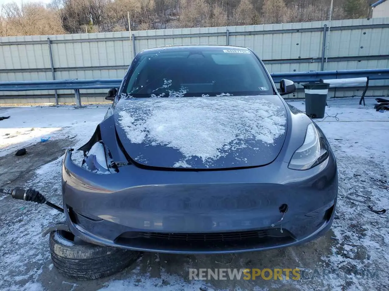 5 Photograph of a damaged car 7SAYGDEE6PF752570 TESLA MODEL Y 2023