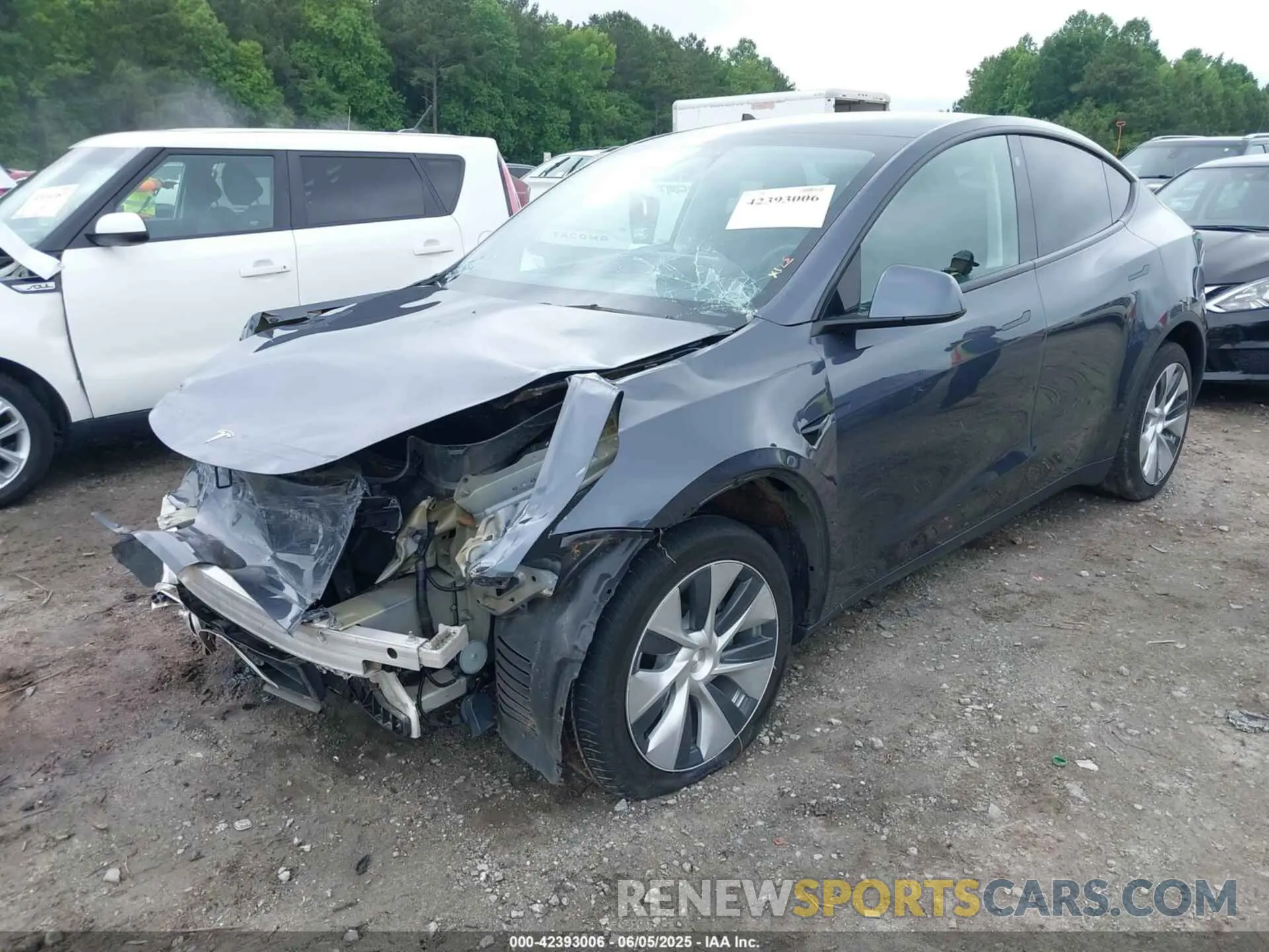 2 Photograph of a damaged car 7SAYGDEE6PF764511 TESLA MODEL Y 2023