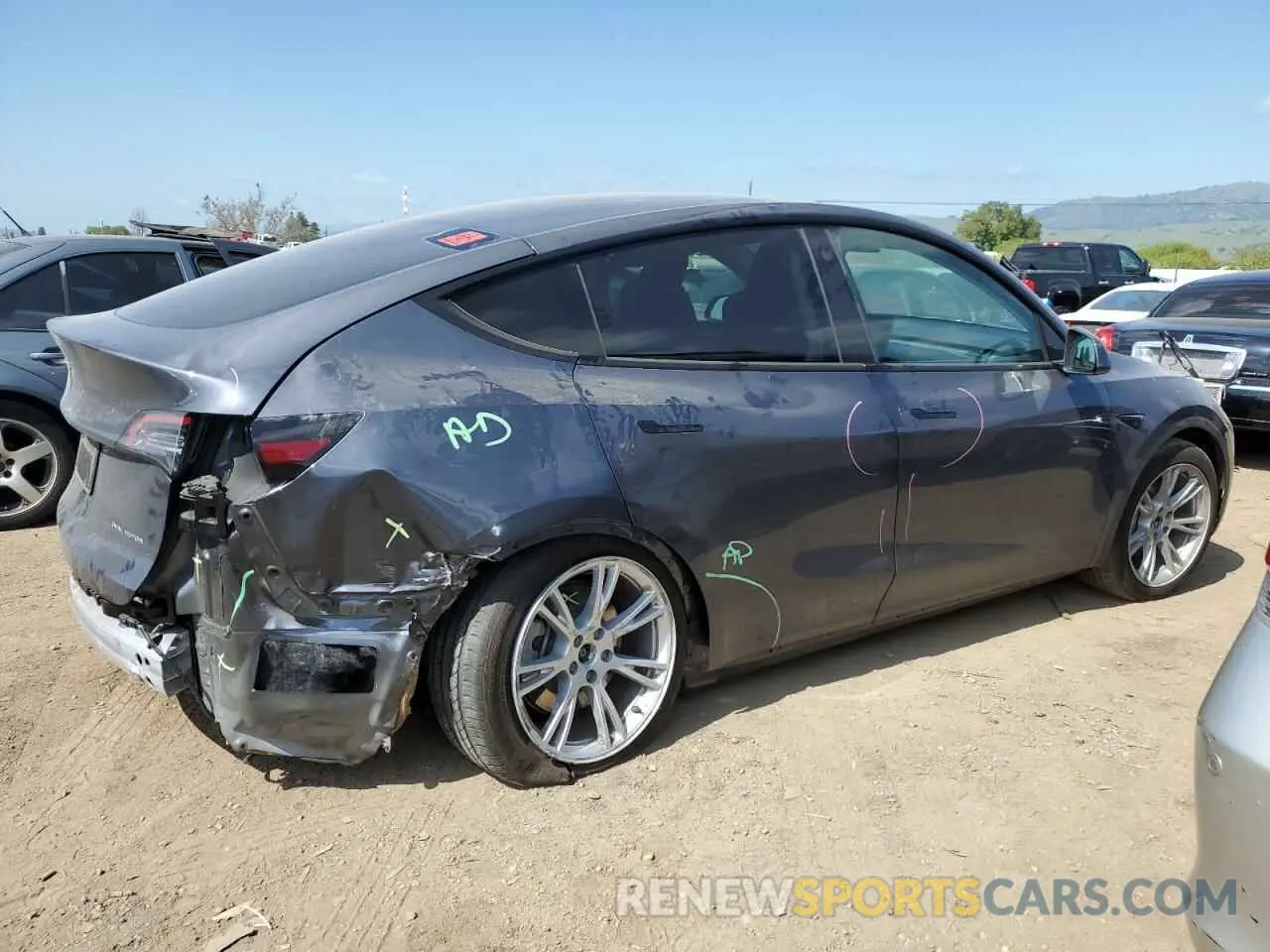 3 Фотография поврежденного автомобиля 7SAYGDEE6PF781681 TESLA MODEL Y 2023
