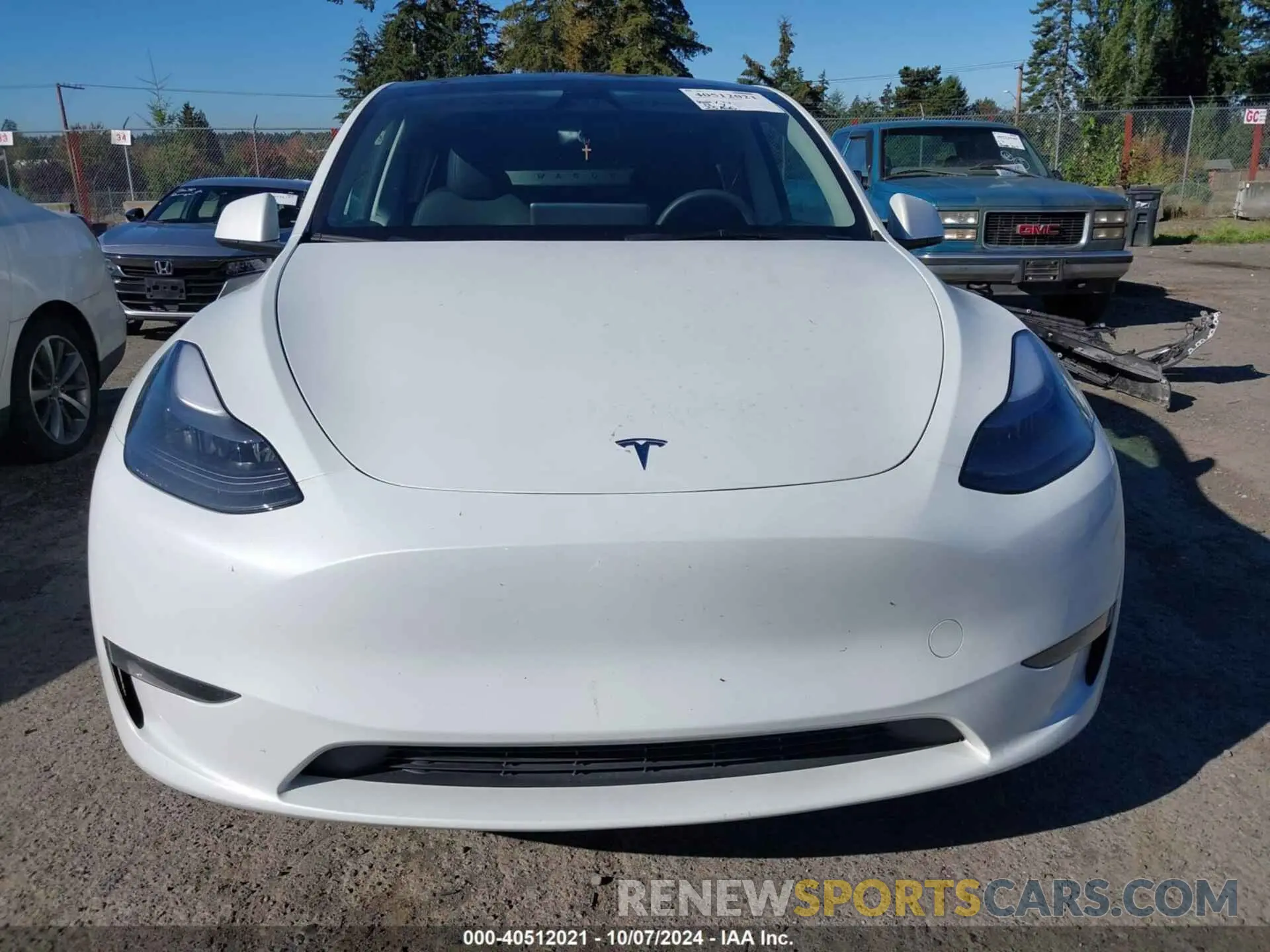 12 Photograph of a damaged car 7SAYGDEE6PF807244 TESLA MODEL Y 2023