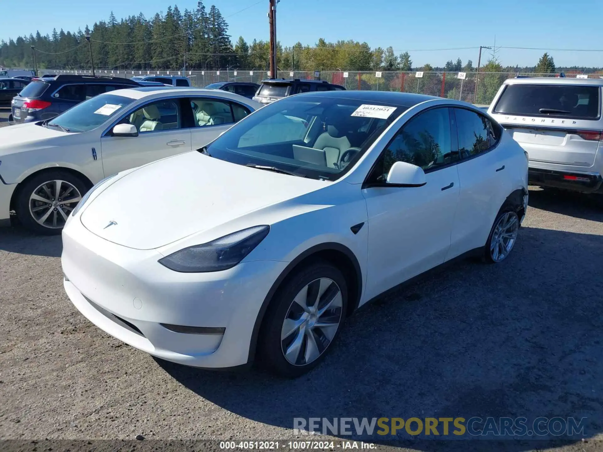 2 Photograph of a damaged car 7SAYGDEE6PF807244 TESLA MODEL Y 2023