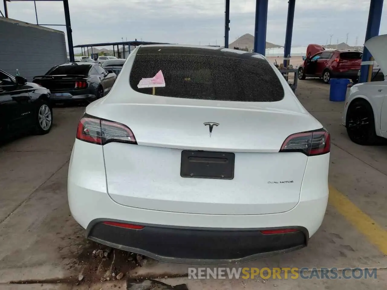 6 Фотография поврежденного автомобиля 7SAYGDEE6PF858274 TESLA MODEL Y 2023