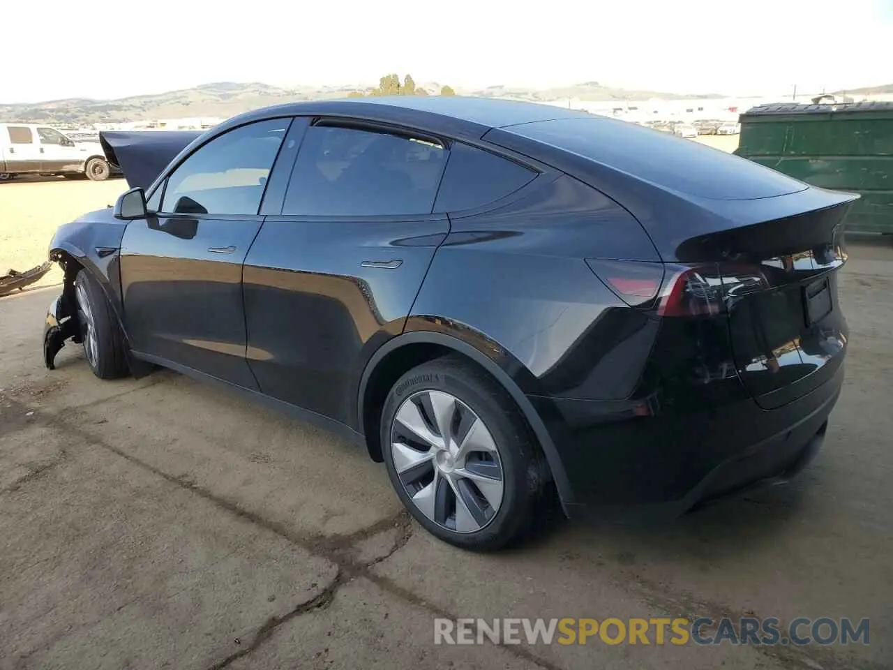 2 Фотография поврежденного автомобиля 7SAYGDEE6PF910258 TESLA MODEL Y 2023