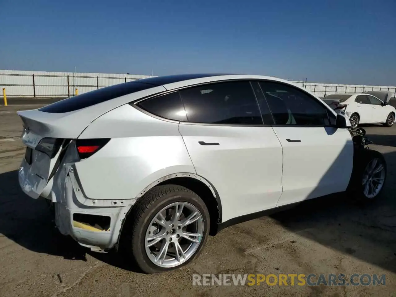 3 Photograph of a damaged car 7SAYGDEE7PA082539 TESLA MODEL Y 2023