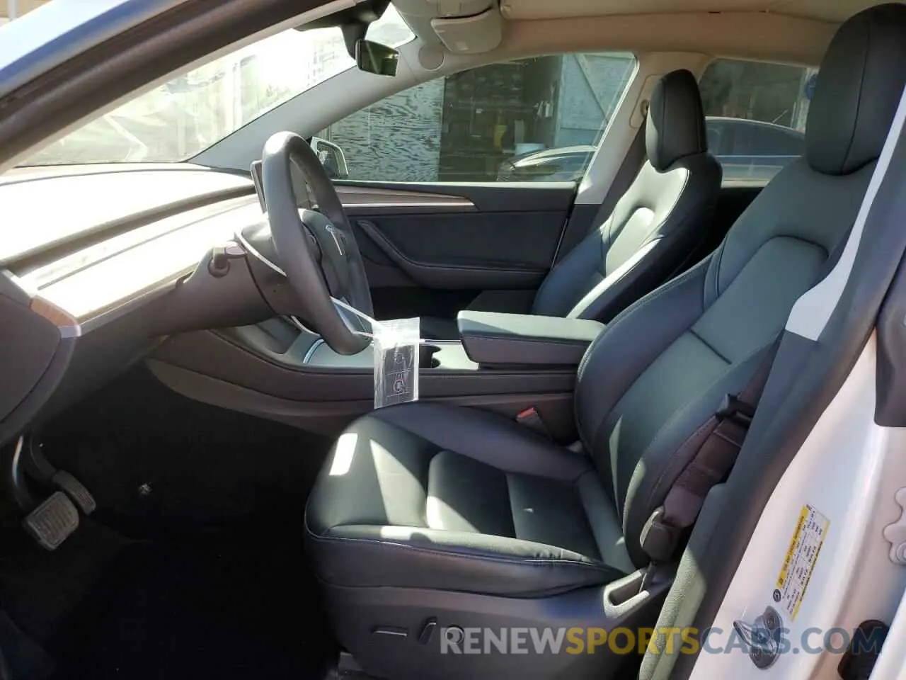 7 Photograph of a damaged car 7SAYGDEE7PA082539 TESLA MODEL Y 2023