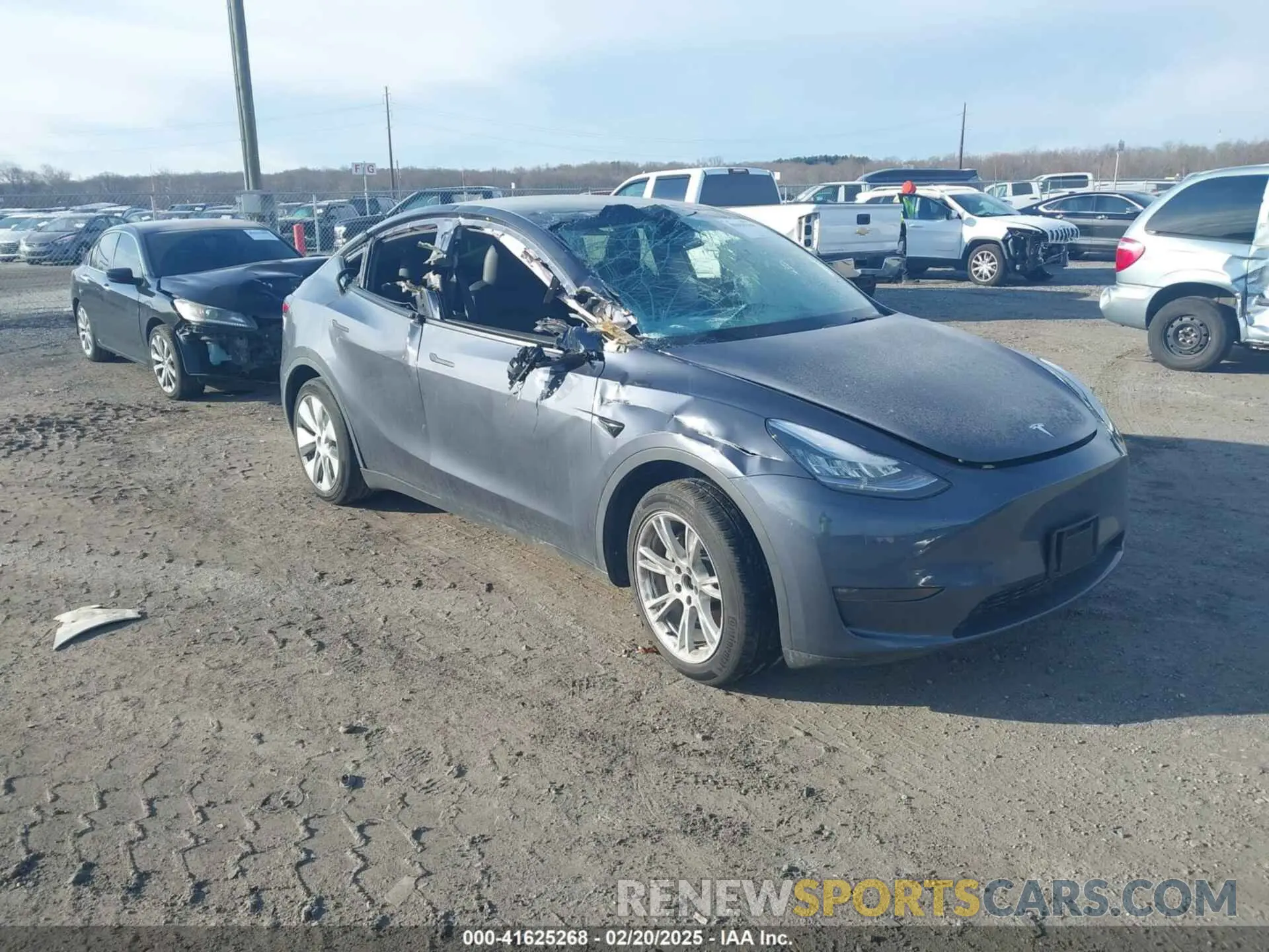 1 Фотография поврежденного автомобиля 7SAYGDEE7PA109299 TESLA MODEL Y 2023