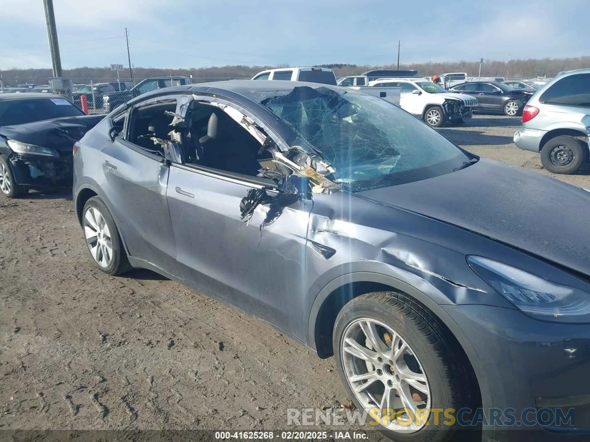 6 Фотография поврежденного автомобиля 7SAYGDEE7PA109299 TESLA MODEL Y 2023