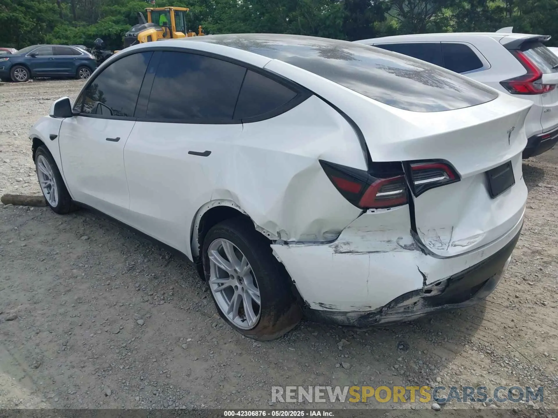 3 Photograph of a damaged car 7SAYGDEE7PA146286 TESLA MODEL Y 2023