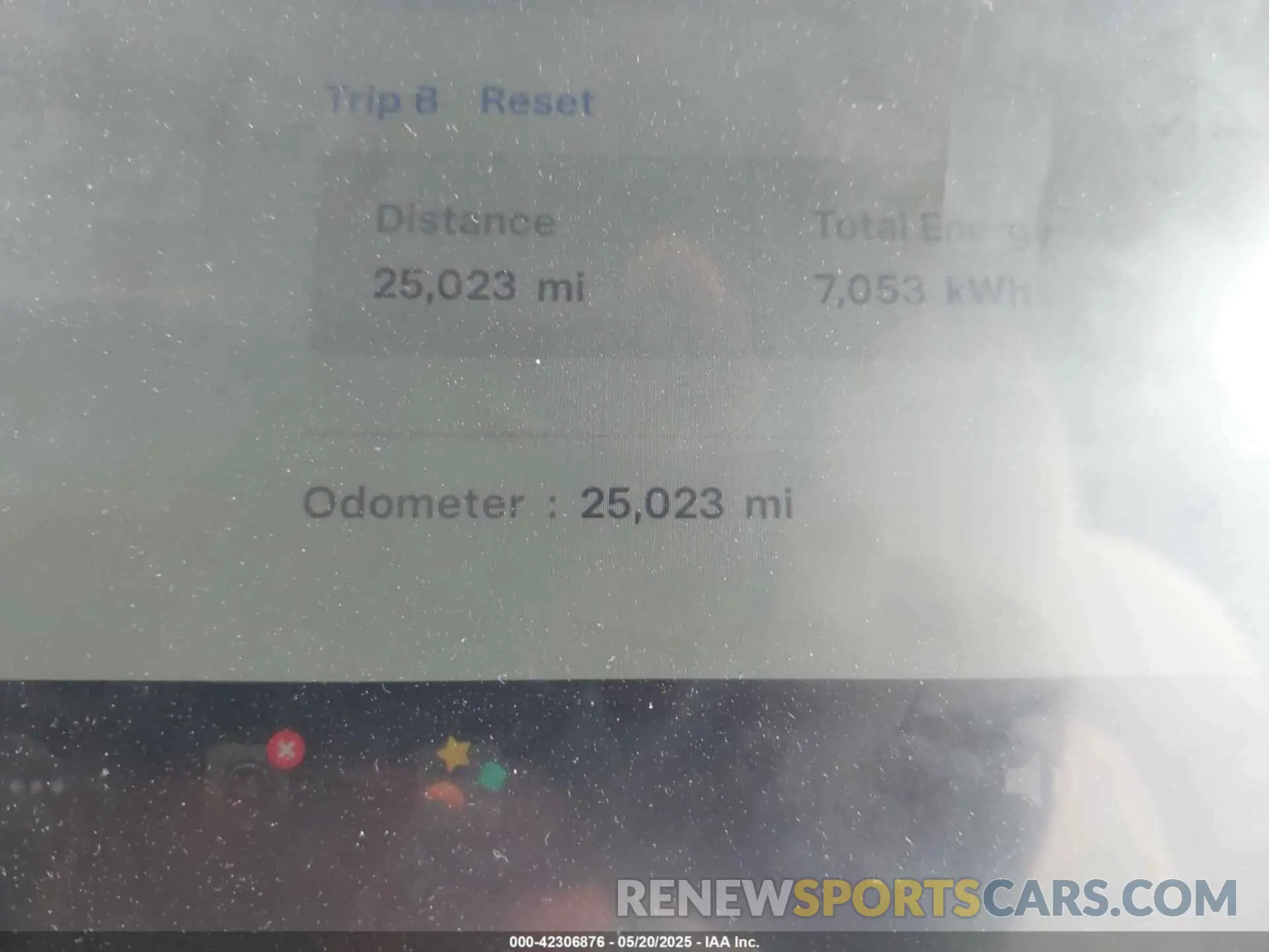 7 Photograph of a damaged car 7SAYGDEE7PA146286 TESLA MODEL Y 2023