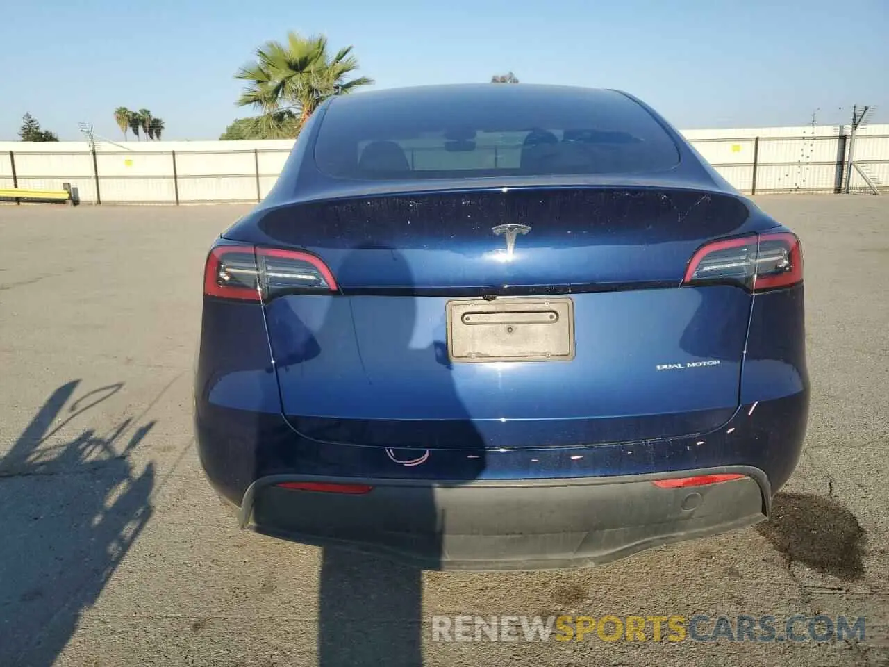 6 Фотография поврежденного автомобиля 7SAYGDEE7PA146322 TESLA MODEL Y 2023