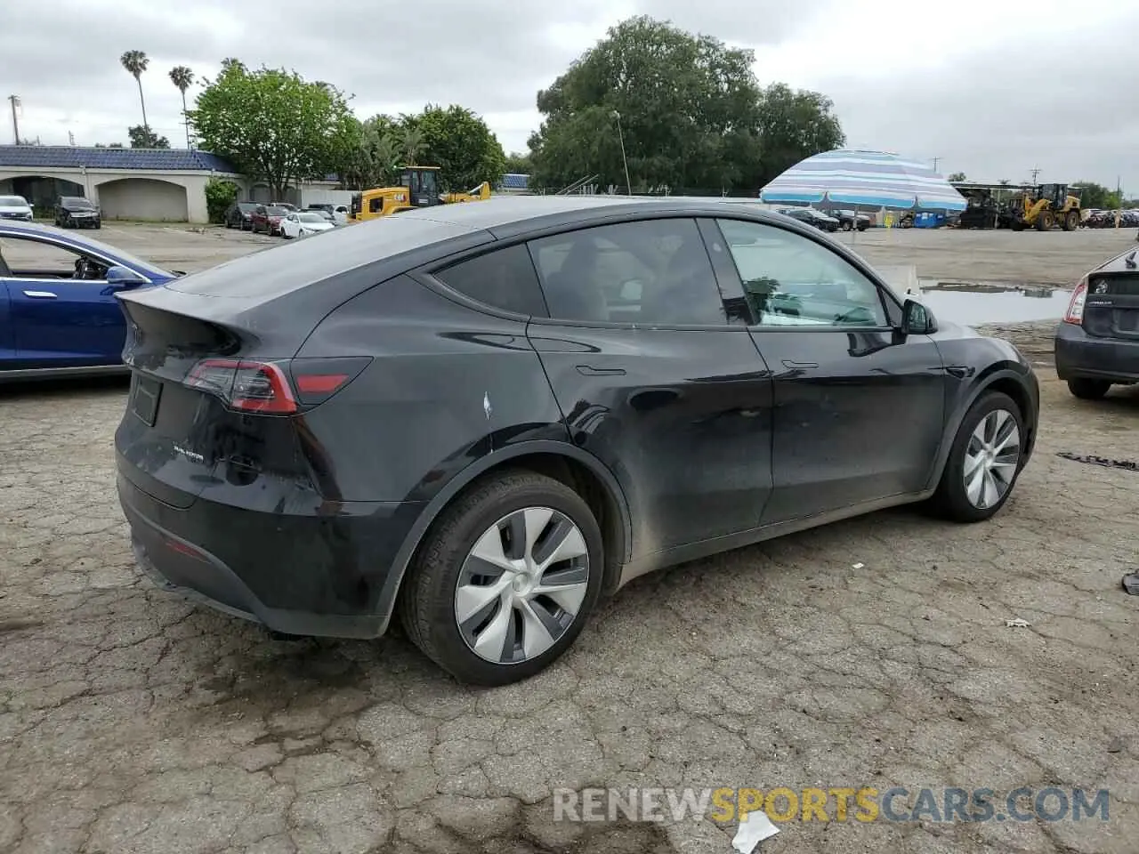 3 Фотография поврежденного автомобиля 7SAYGDEE7PA155411 TESLA MODEL Y 2023
