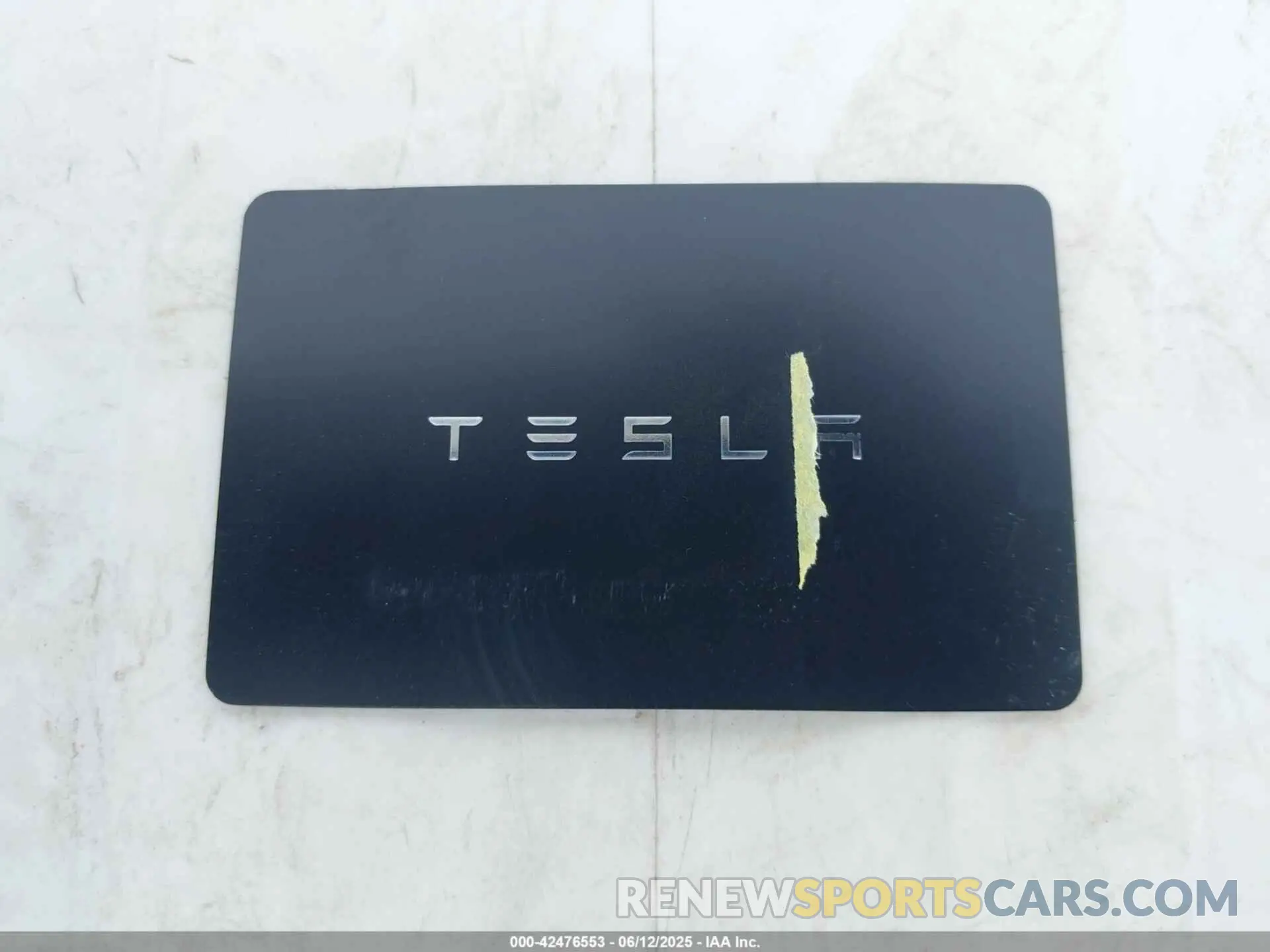11 Photograph of a damaged car 7SAYGDEE7PA159345 TESLA MODEL Y 2023