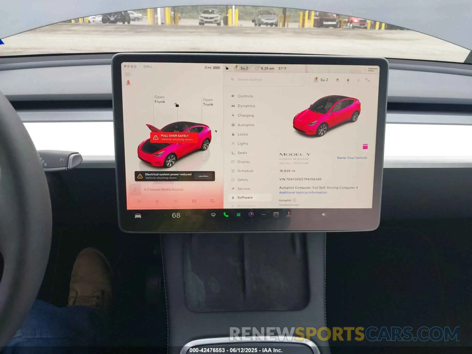 19 Photograph of a damaged car 7SAYGDEE7PA159345 TESLA MODEL Y 2023