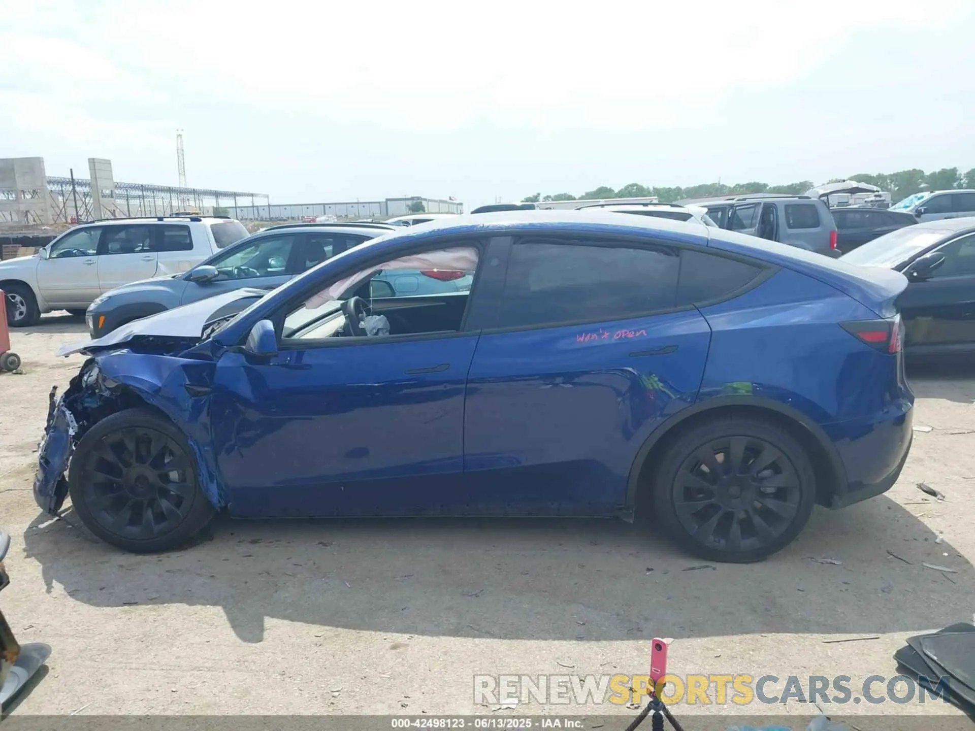 14 Фотография поврежденного автомобиля 7SAYGDEE7PA171396 TESLA MODEL Y 2023
