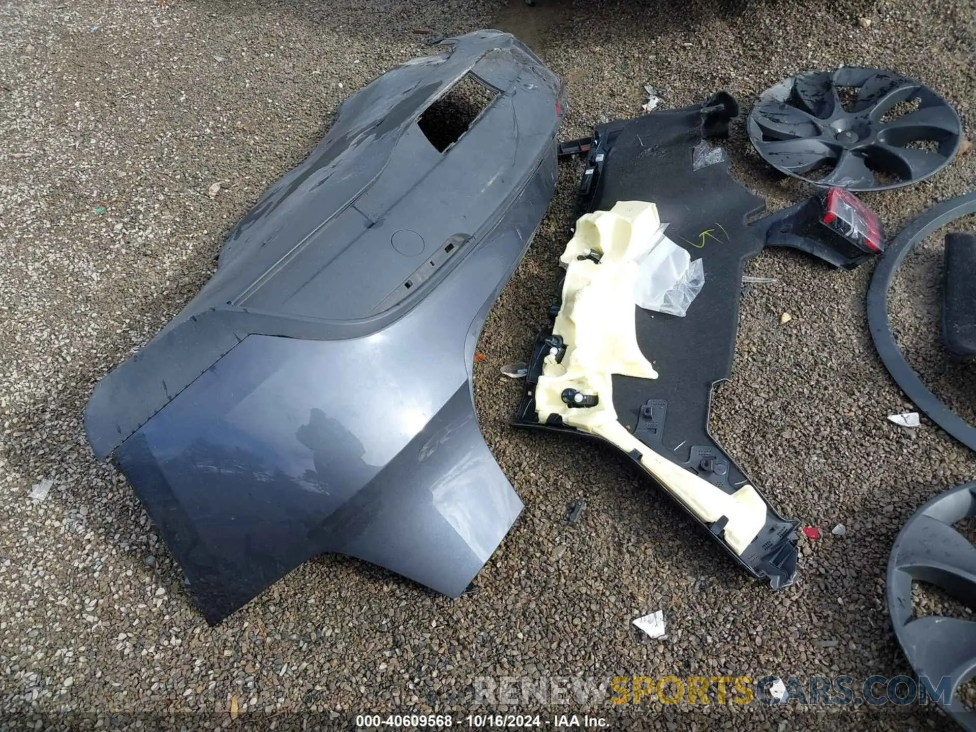 22 Photograph of a damaged car 7SAYGDEE7PA172421 TESLA MODEL Y 2023