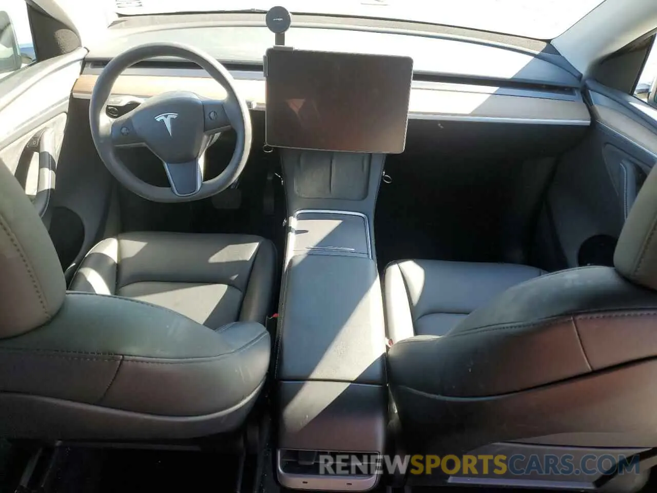 8 Фотография поврежденного автомобиля 7SAYGDEE7PA184701 TESLA MODEL Y 2023