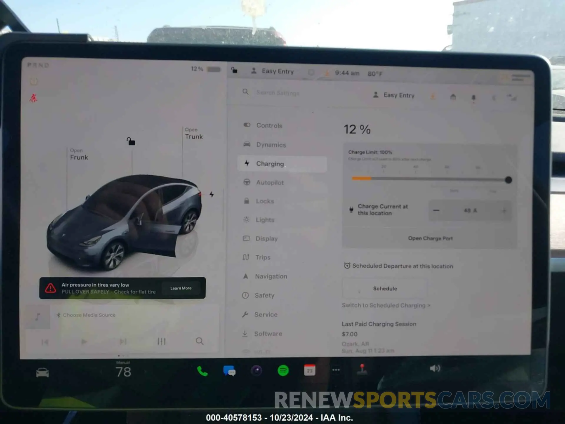 18 Photograph of a damaged car 7SAYGDEE7PA193107 TESLA MODEL Y 2023