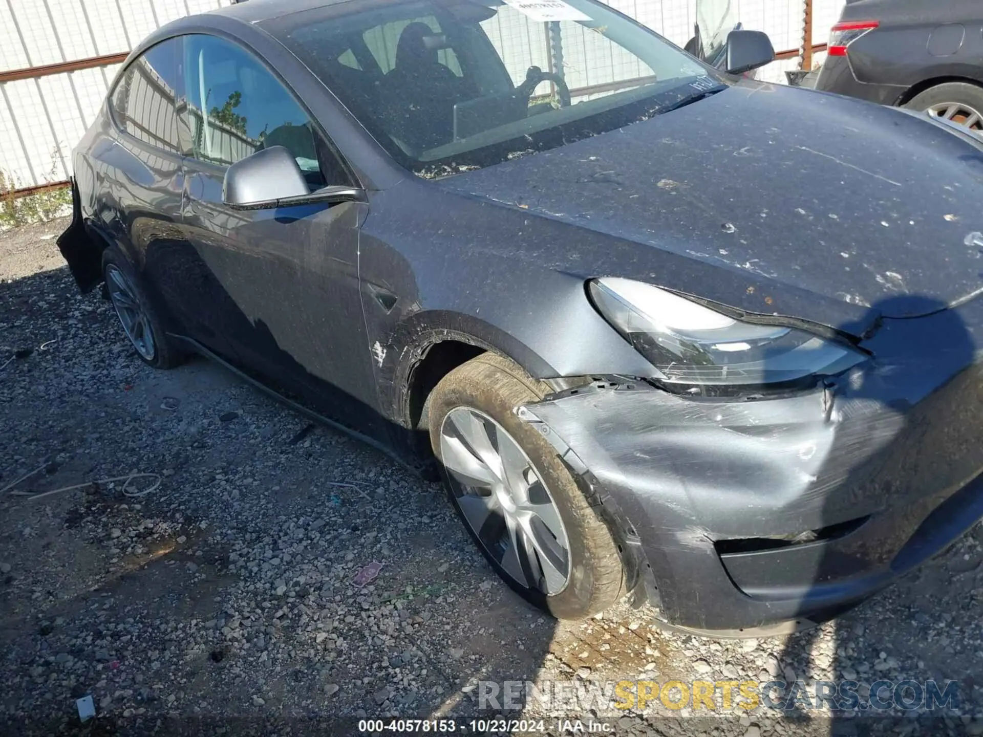 6 Photograph of a damaged car 7SAYGDEE7PA193107 TESLA MODEL Y 2023