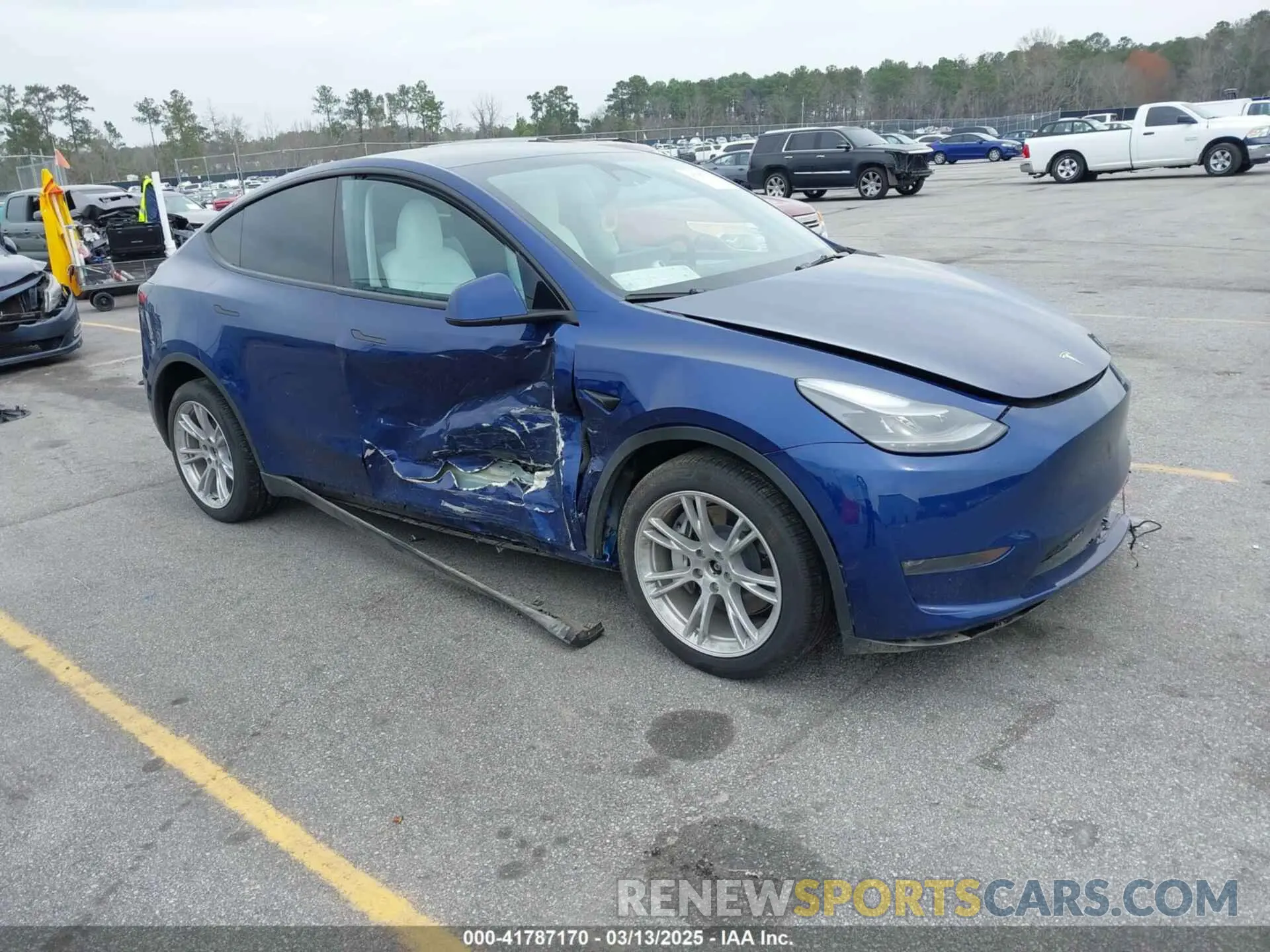 1 Photograph of a damaged car 7SAYGDEE7PA194998 TESLA MODEL Y 2023
