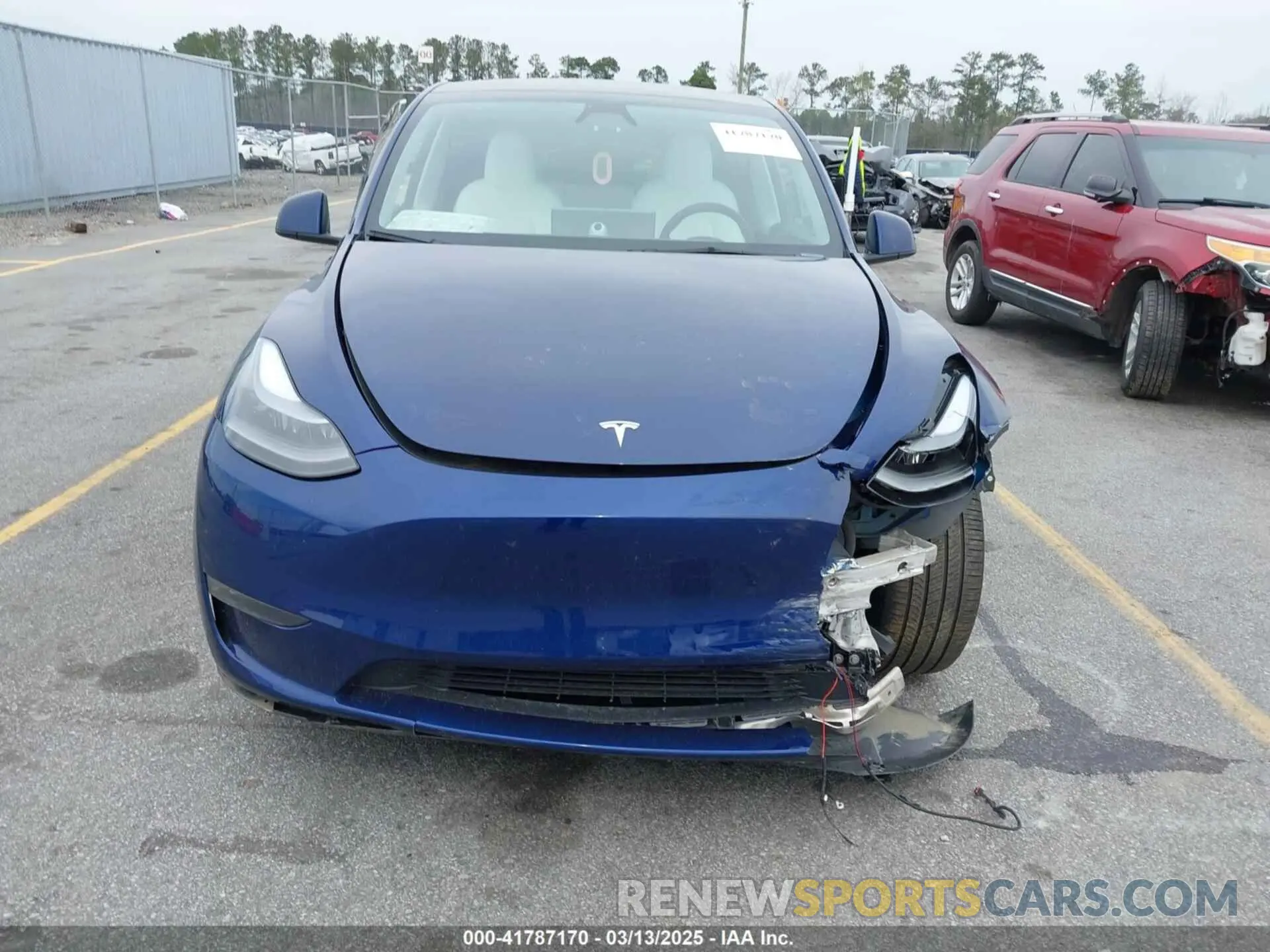 12 Photograph of a damaged car 7SAYGDEE7PA194998 TESLA MODEL Y 2023