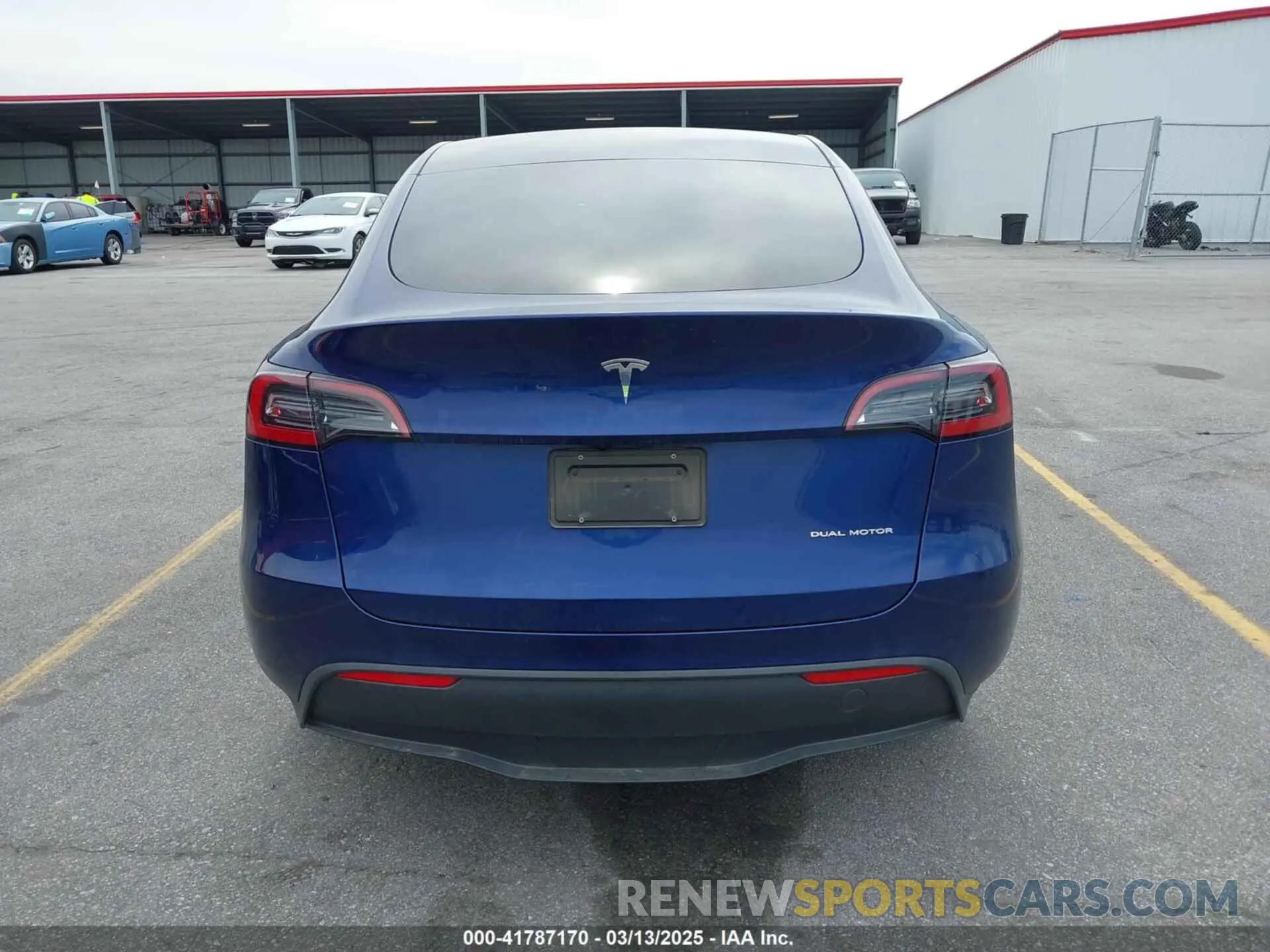 16 Photograph of a damaged car 7SAYGDEE7PA194998 TESLA MODEL Y 2023